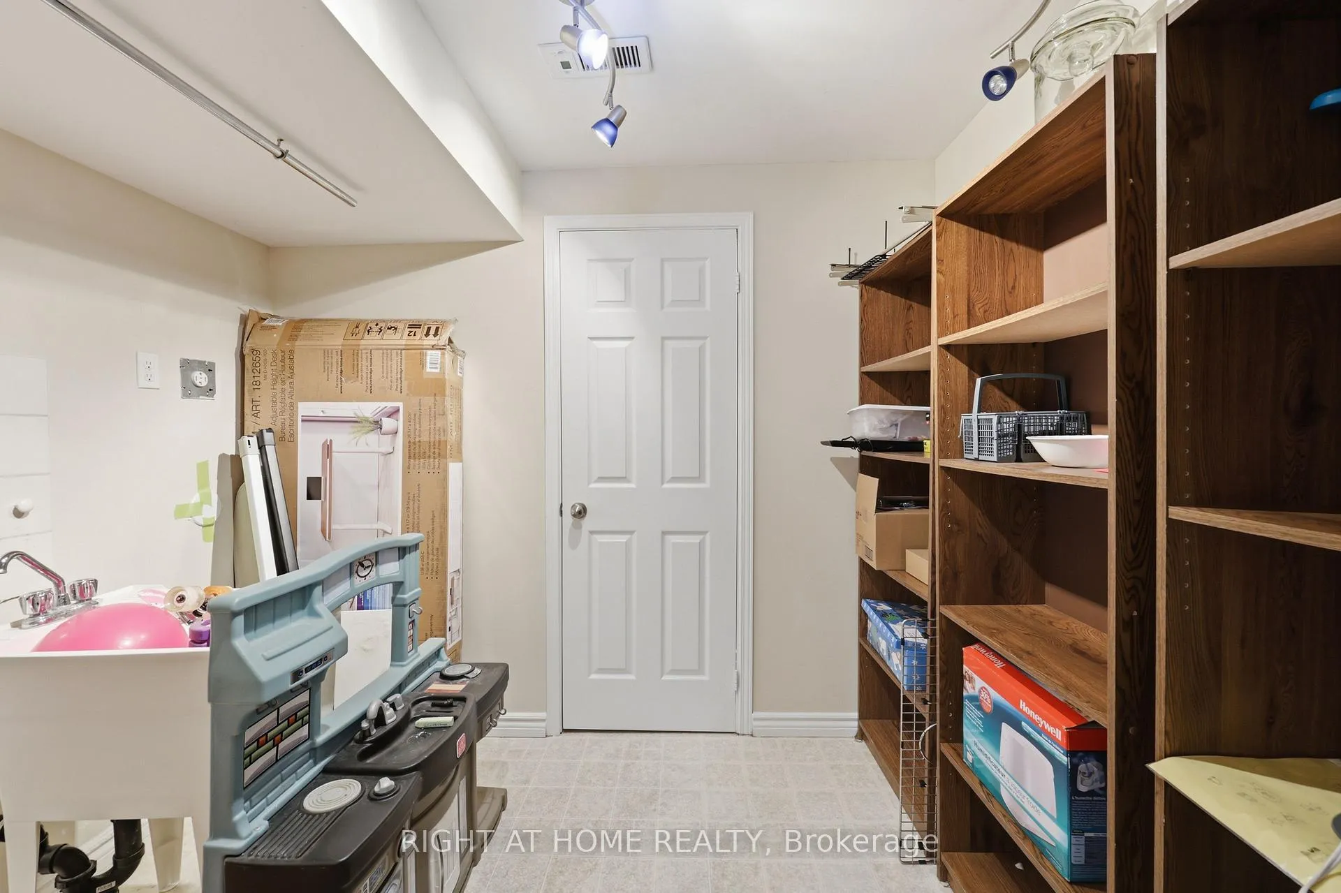 Photo 33 of 111 Gollins Drive, Milton, Dempsey — HOMEH