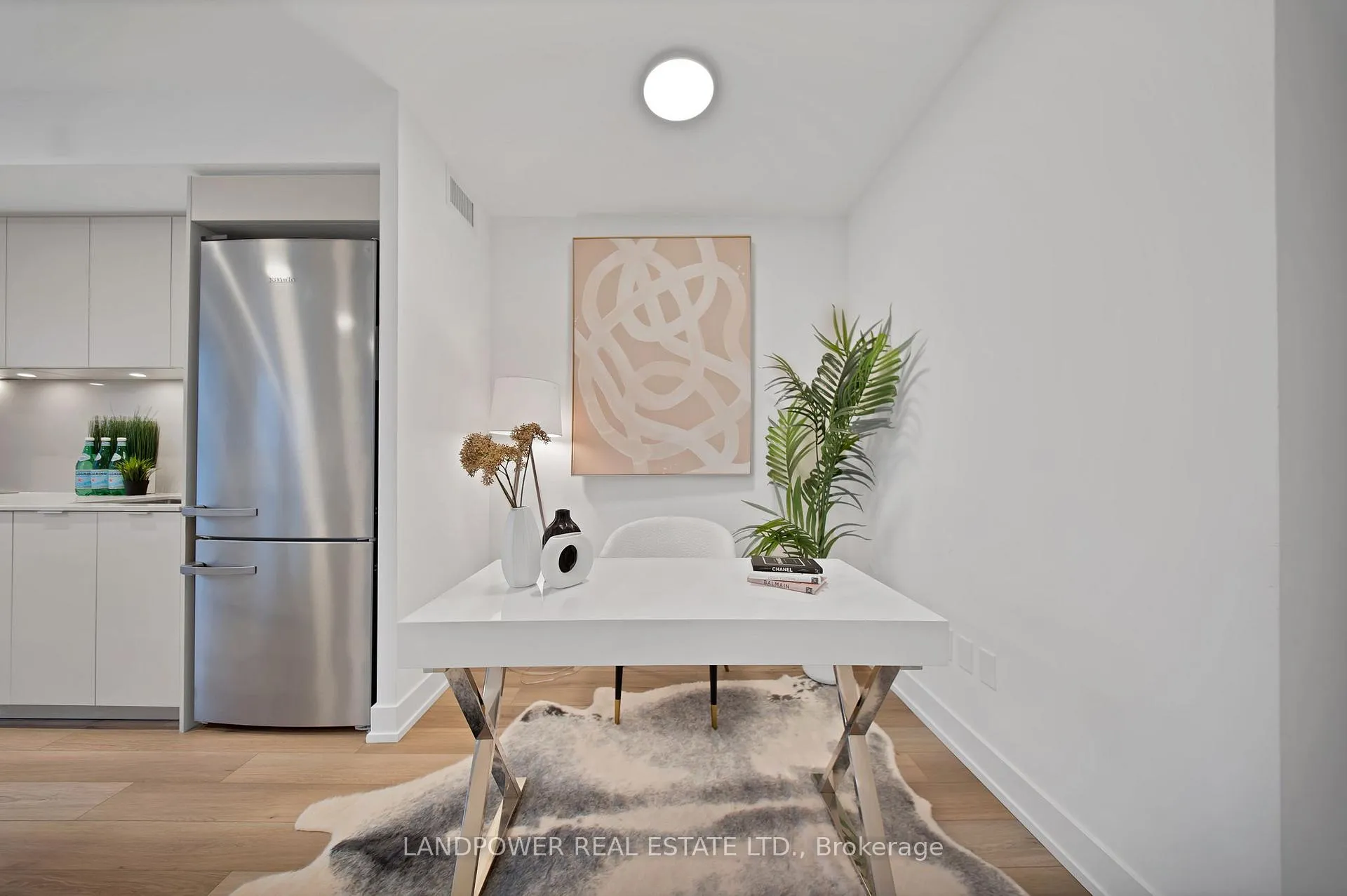 Photo 6 of Unit 1702, 9 Clegg Road, Markham, Unionville — HOMEH