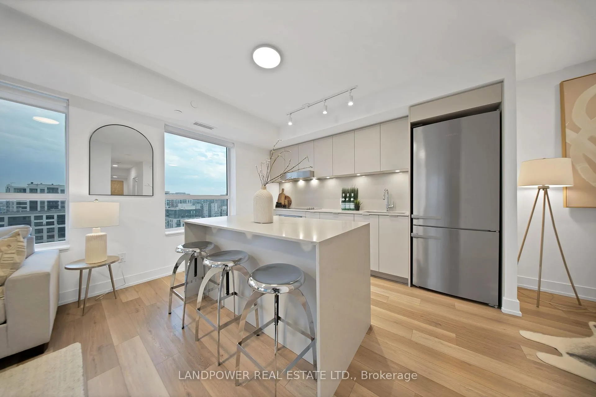 Photo 7 of Unit 1702, 9 Clegg Road, Markham, Unionville — HOMEH
