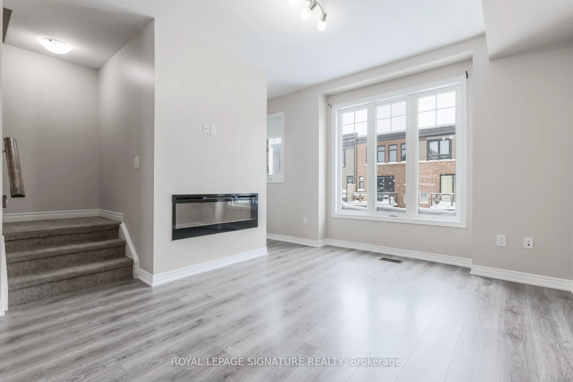 Photo 13 of 68 Esplanade Lane, Grimsby, Grimsby Beach — HOMEH