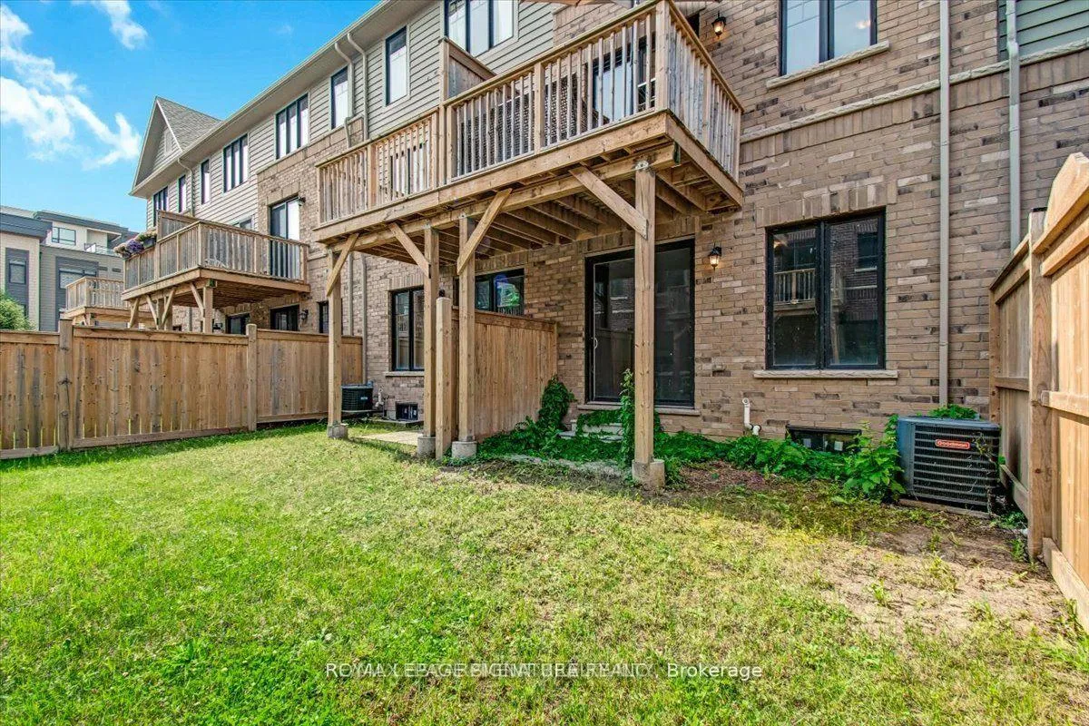 Photo 23 of 68 Esplanade Lane, Grimsby, Grimsby Beach — HOMEH