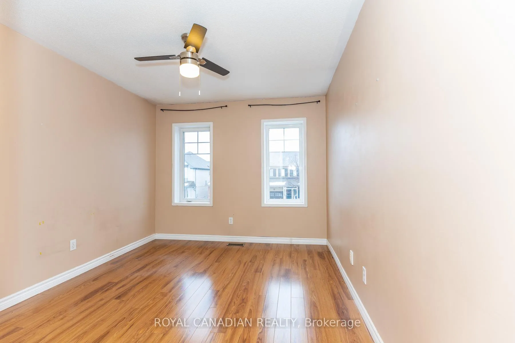Photo 8 of 159 Harrongate Place, Whitby, Taunton North — HOMEH