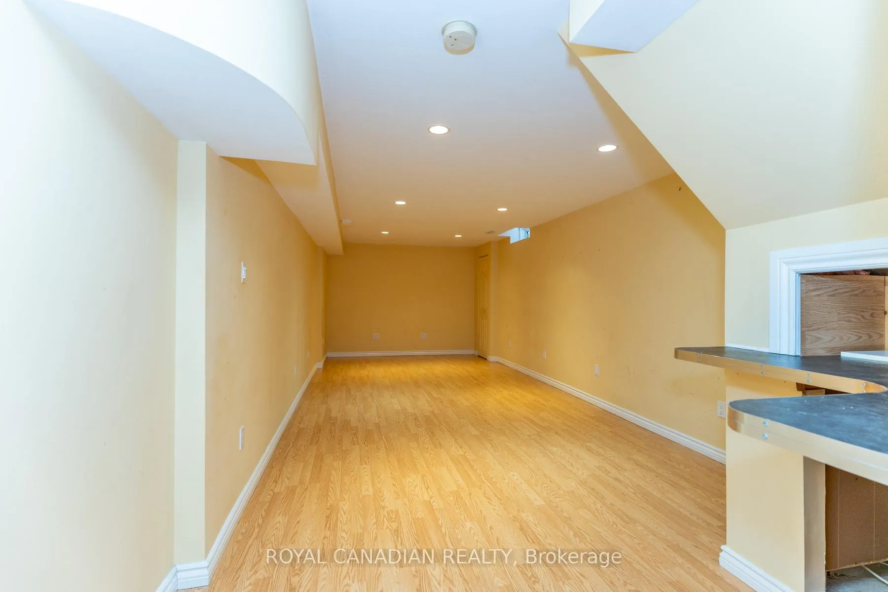 Photo 11 of 159 Harrongate Place, Whitby, Taunton North — HOMEH