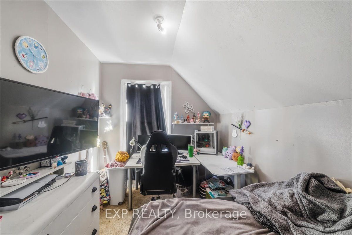 Photo 12 of 36 Cedar Street, Aylmer — HOMEH