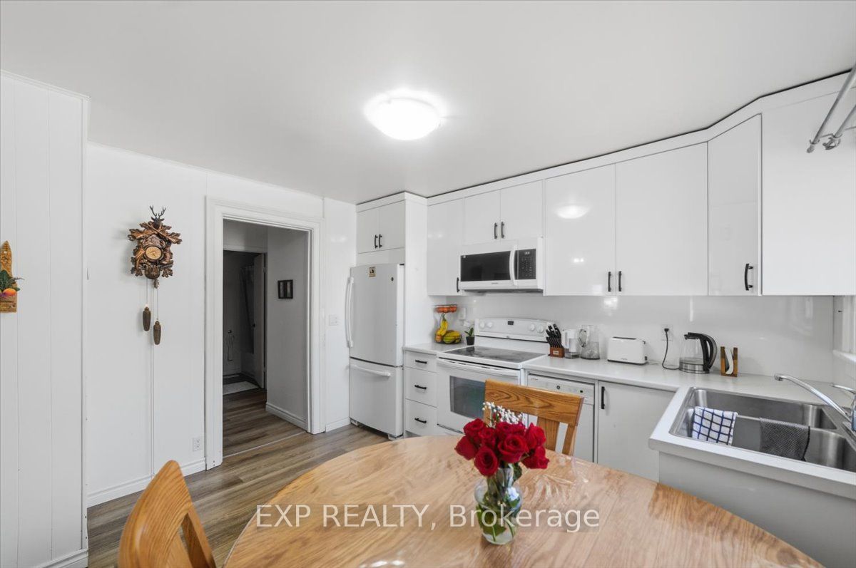 Photo 5 of 36 Cedar Street, Aylmer — HOMEH