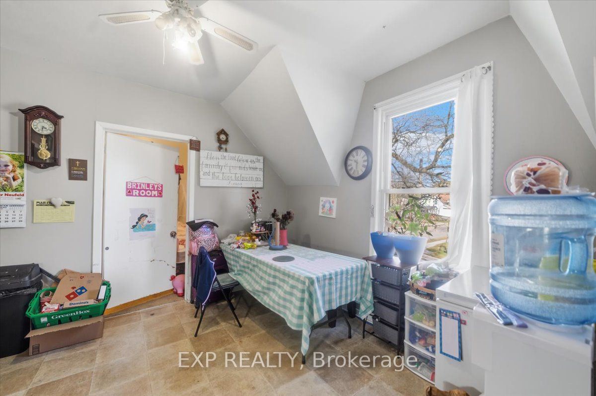 Photo 10 of 36 Cedar Street, Aylmer — HOMEH