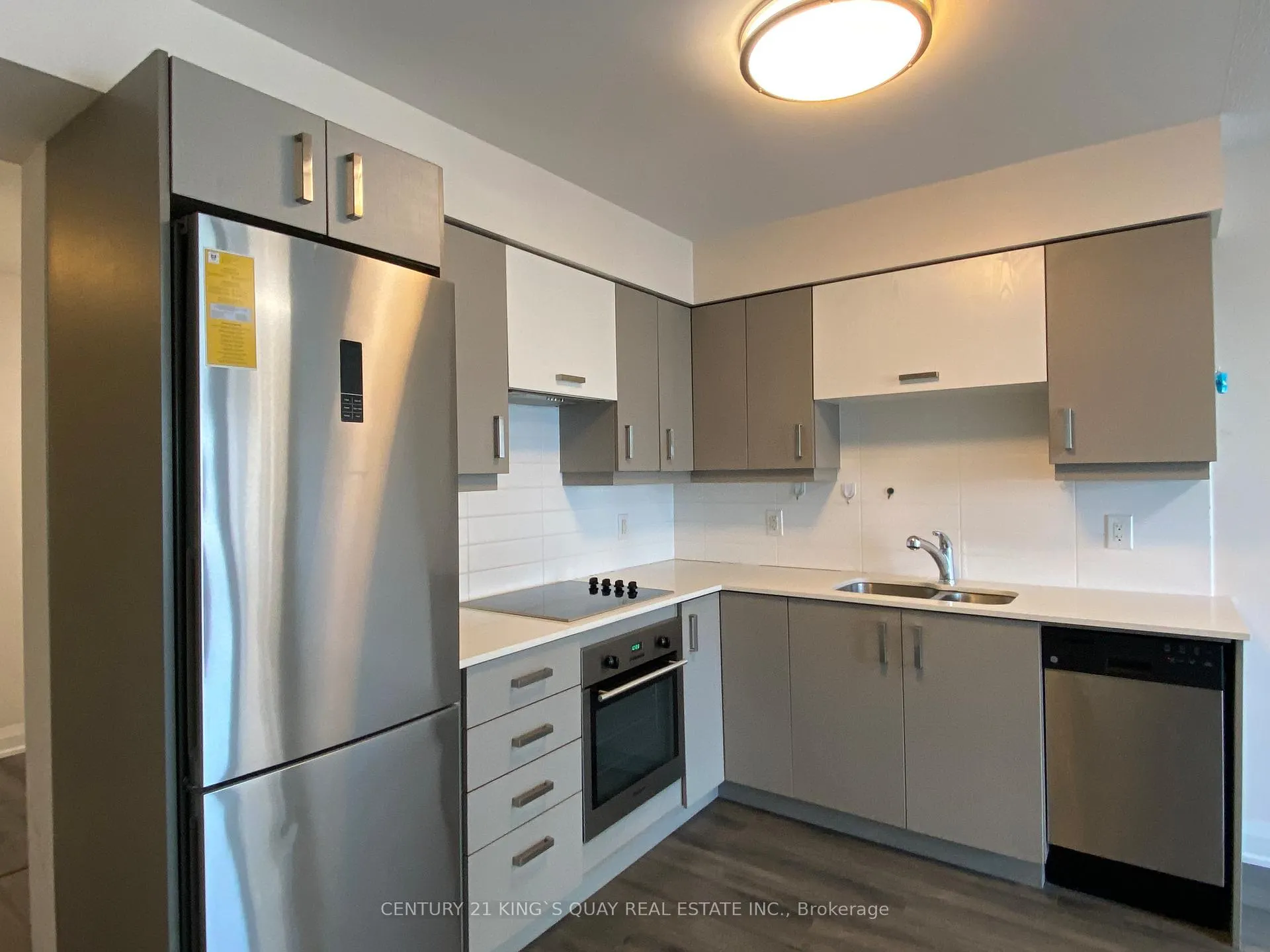 Photo 3 of Unit 1209, 18 Uptown Drive, Markham, Unionville — HOMEH