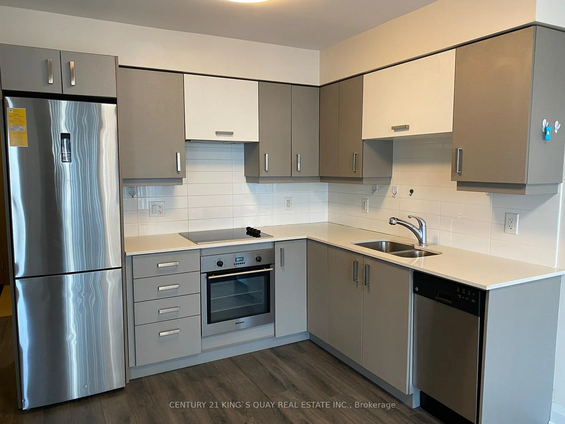 Photo 7 of Unit 1209, 18 Uptown Drive, Markham, Unionville — HOMEH
