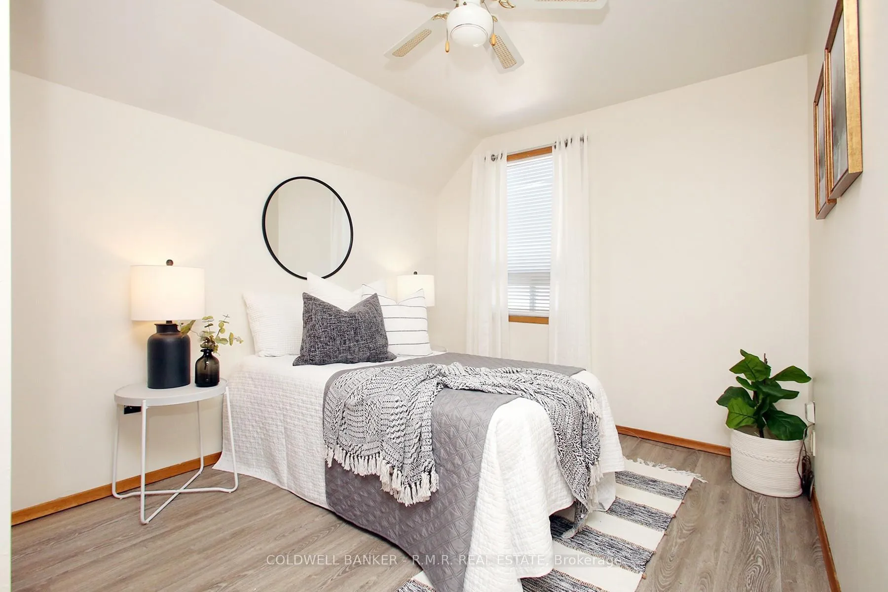 Photo 17 of 168 Elliott Avenue, Oshawa, Vanier — HOMEH