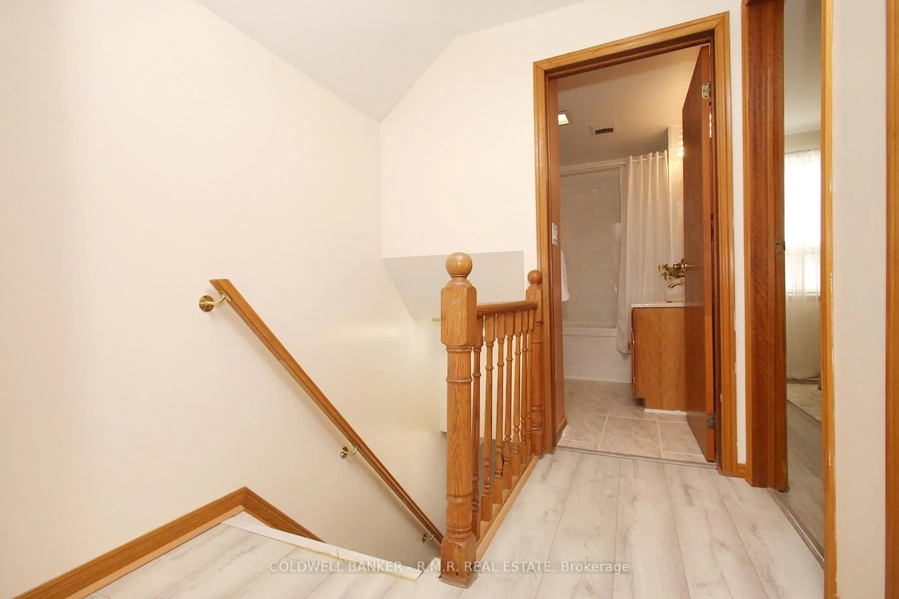 Photo 20 of 168 Elliott Avenue, Oshawa, Vanier — HOMEH