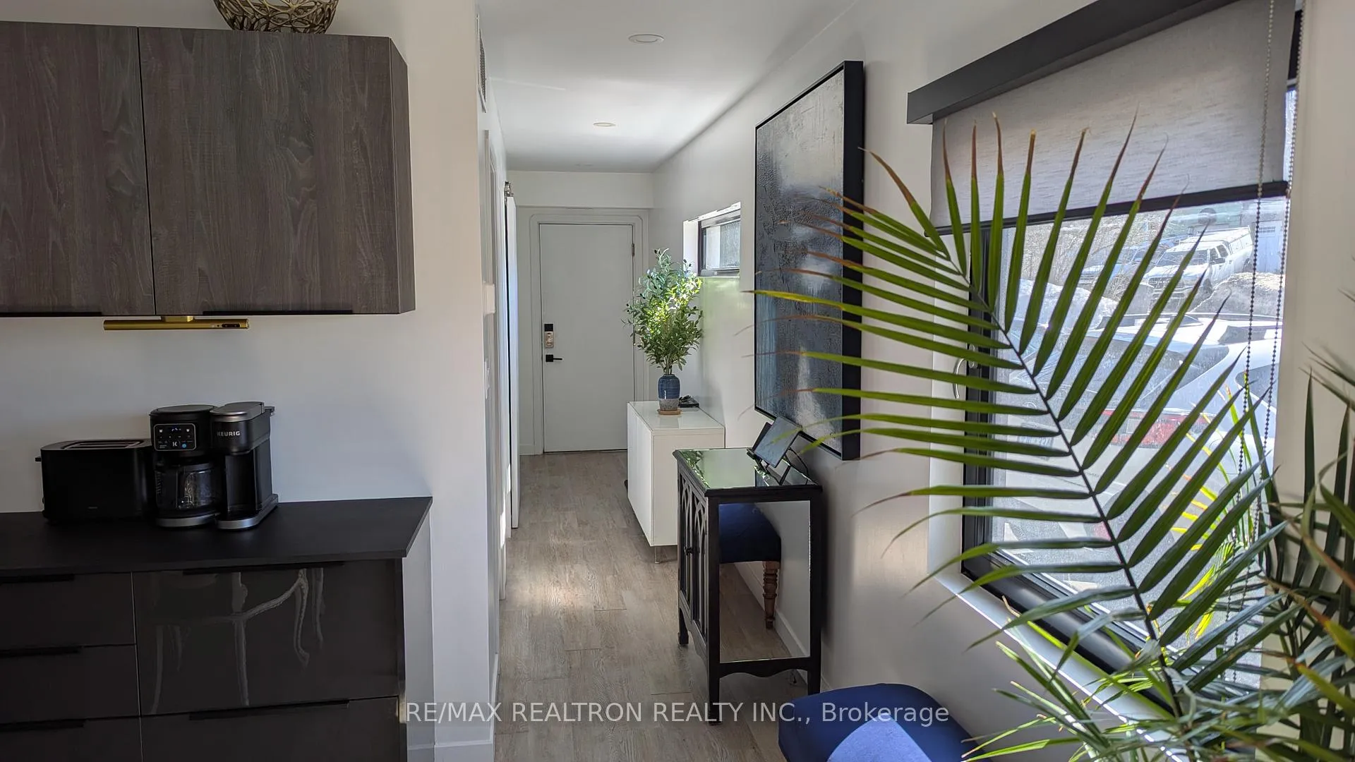 Photo 11 of Unit 1, 35 Albert Street, Barrie, City Centre — HOMEH