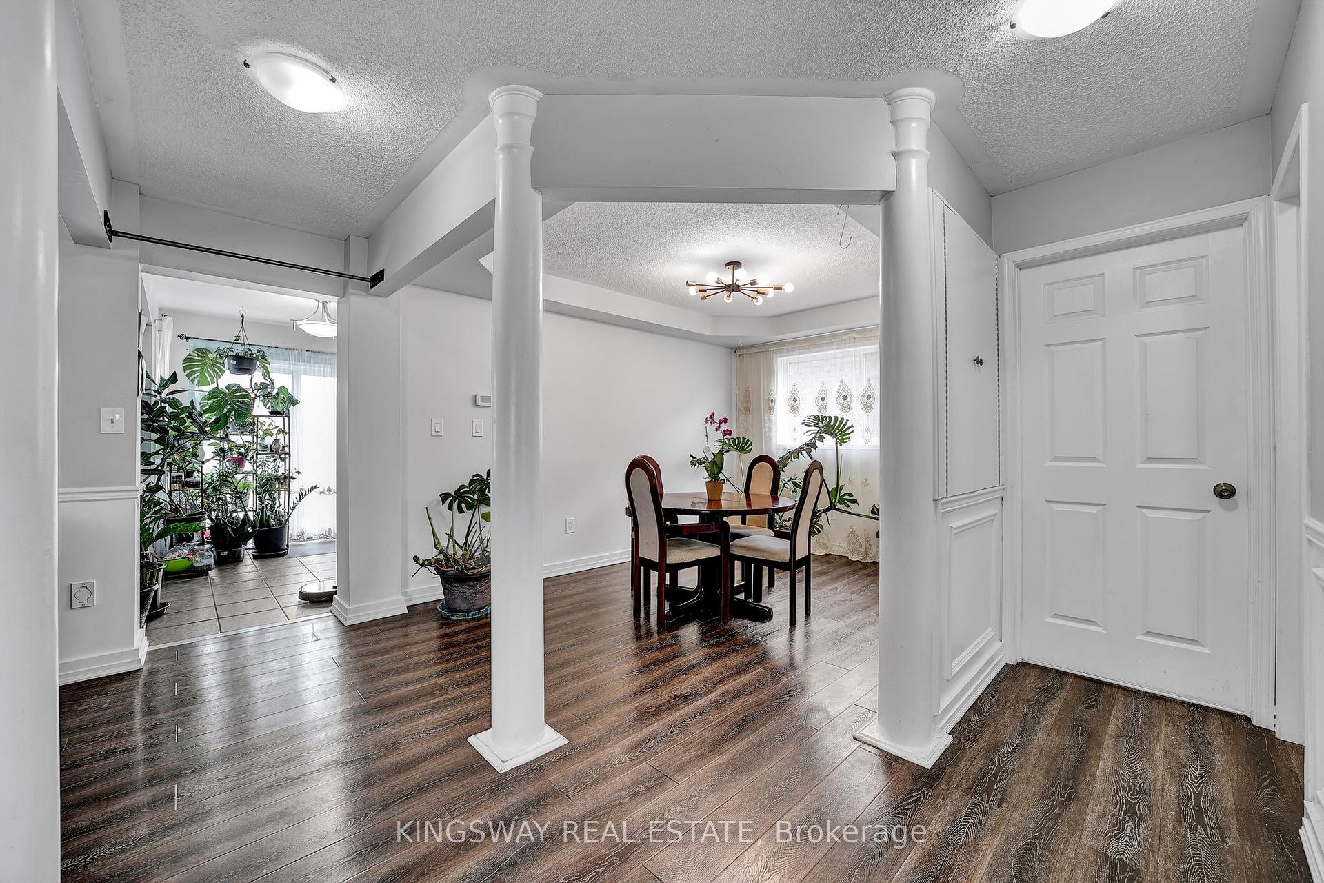 Photo 13 of 1139 Oriole Crescent, Innisfil, Alcona — HOMEH