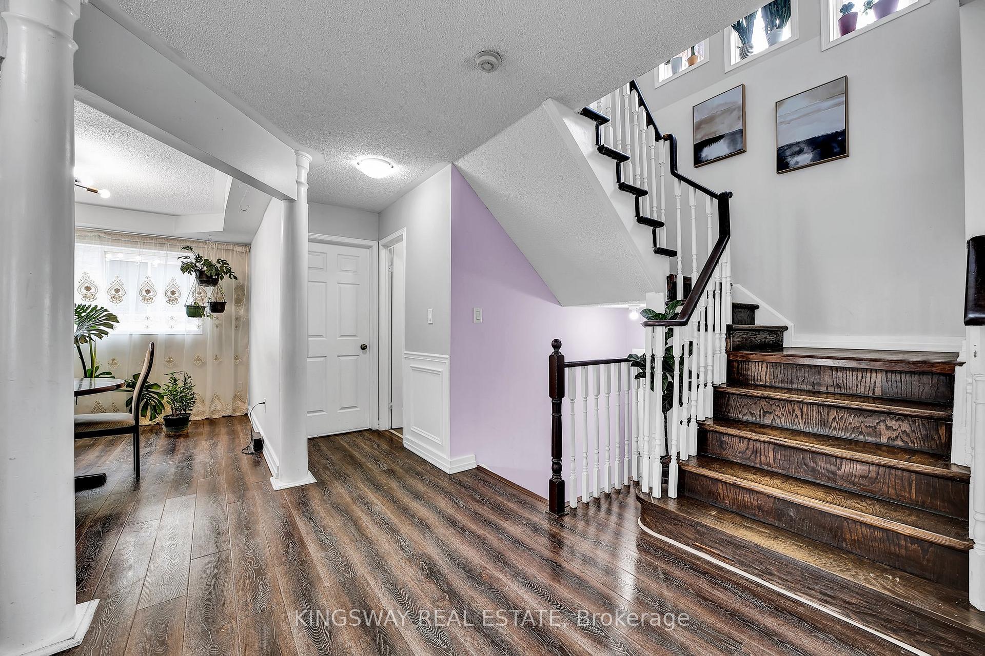 Photo 19 of 1139 Oriole Crescent, Innisfil, Alcona — HOMEH