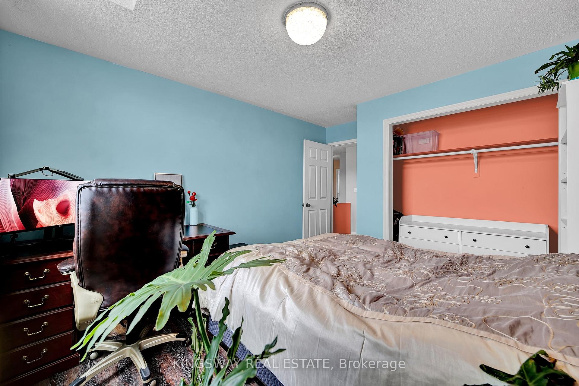 Photo 23 of 1139 Oriole Crescent, Innisfil, Alcona — HOMEH
