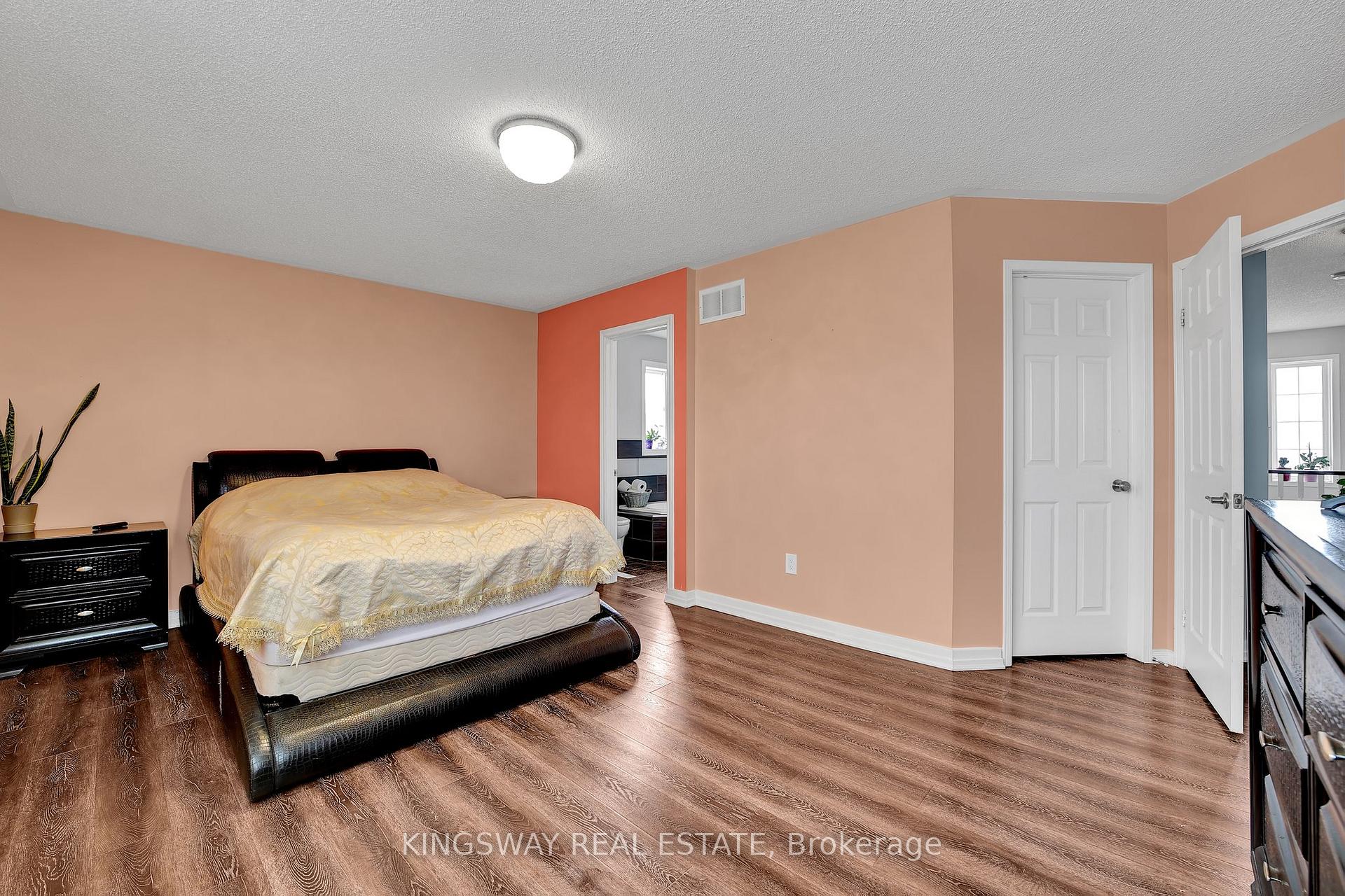 Photo 29 of 1139 Oriole Crescent, Innisfil, Alcona — HOMEH