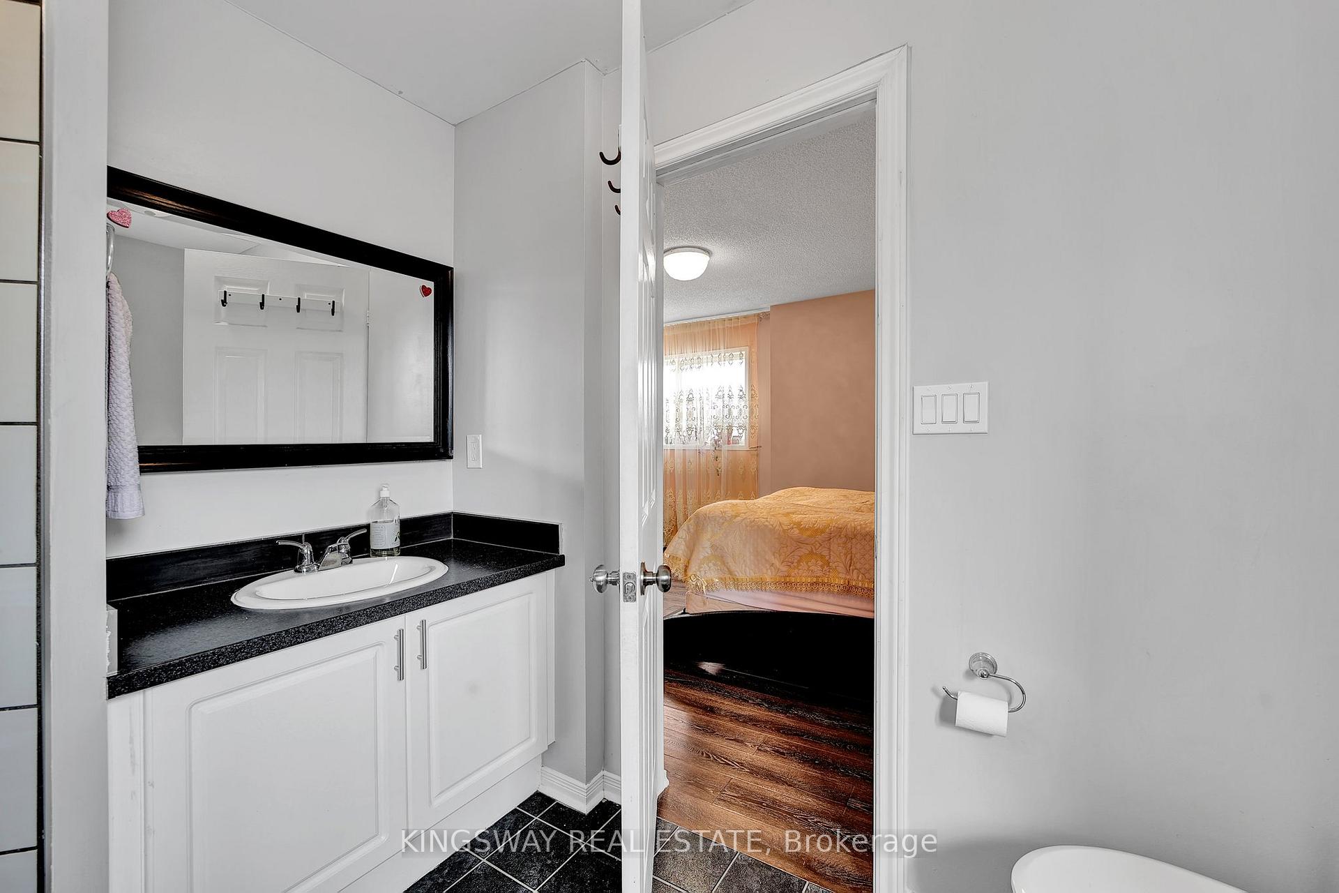 Photo 32 of 1139 Oriole Crescent, Innisfil, Alcona — HOMEH