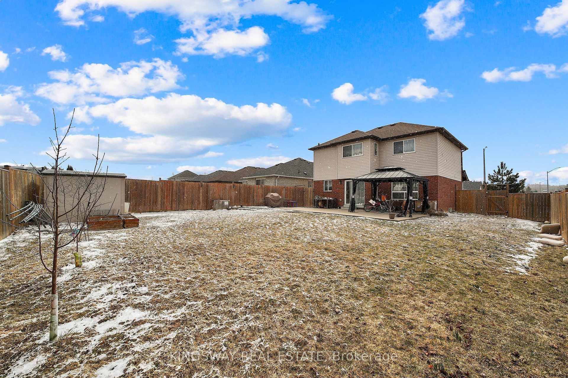 Photo 38 of 1139 Oriole Crescent, Innisfil, Alcona — HOMEH