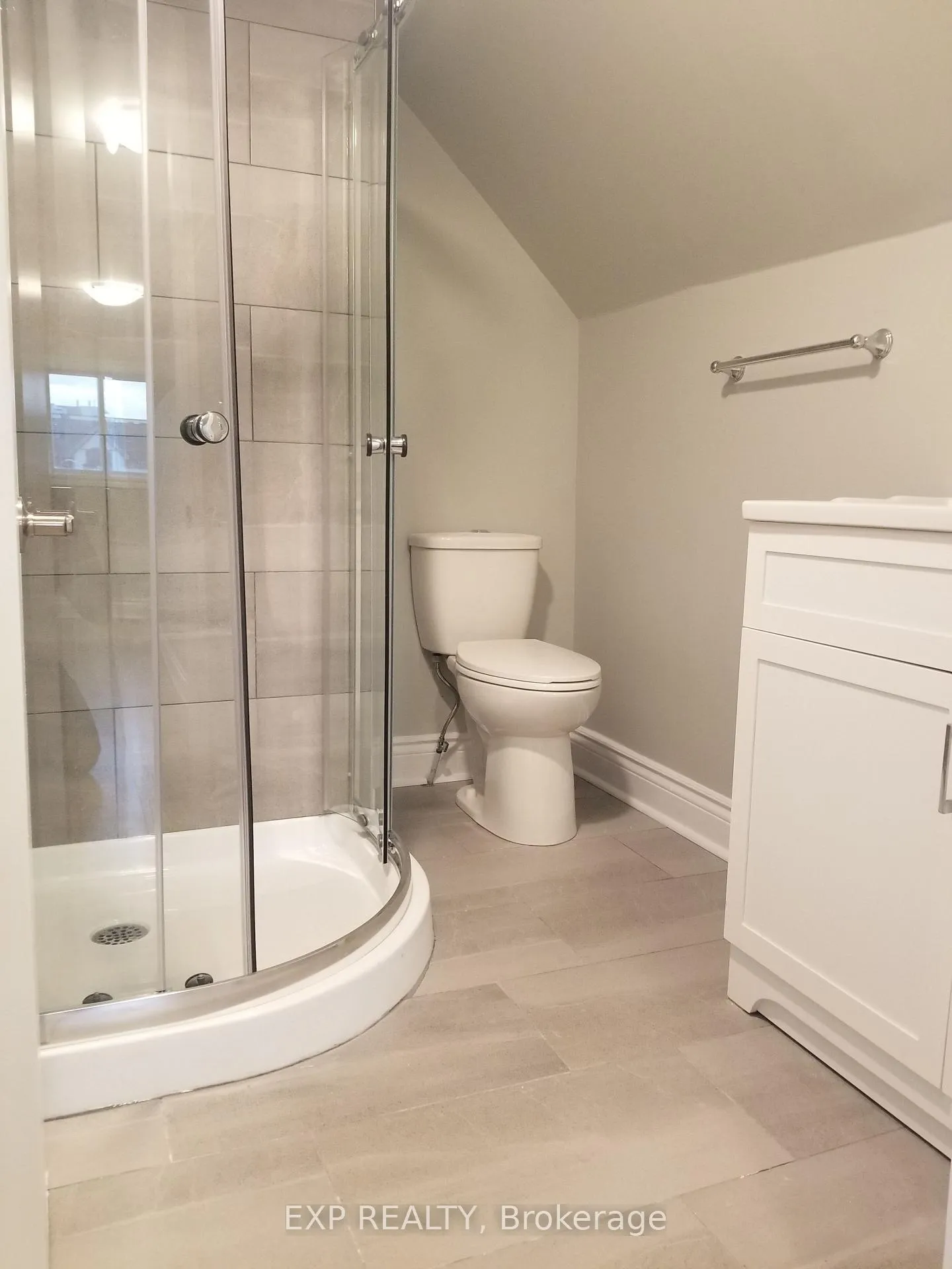 Photo 13 of Unit 2, 92 Norman Street, Ottawa, West Centre Town — HOMEH