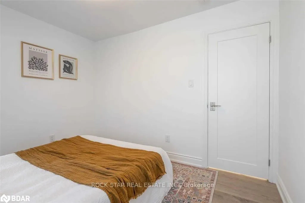 Photo 15 of Unit UPPER, 1 Edward Street, Hamilton, Stipley — HOMEH