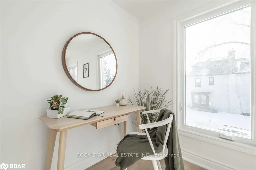 Photo 21 of Unit UPPER, 1 Edward Street, Hamilton, Stipley — HOMEH