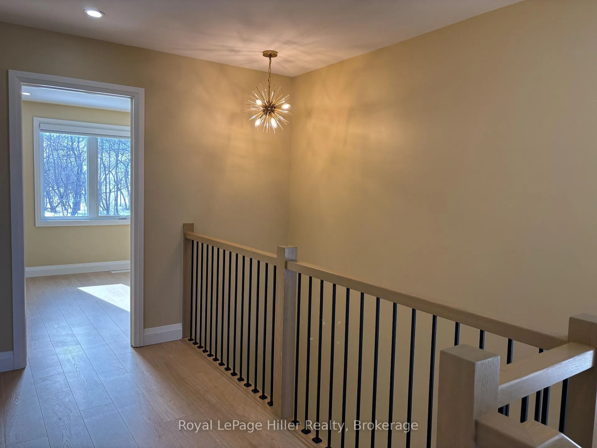 Photo 12 of Unit Upper, 141 Pugh Street, Perth East, Mornington — HOMEH