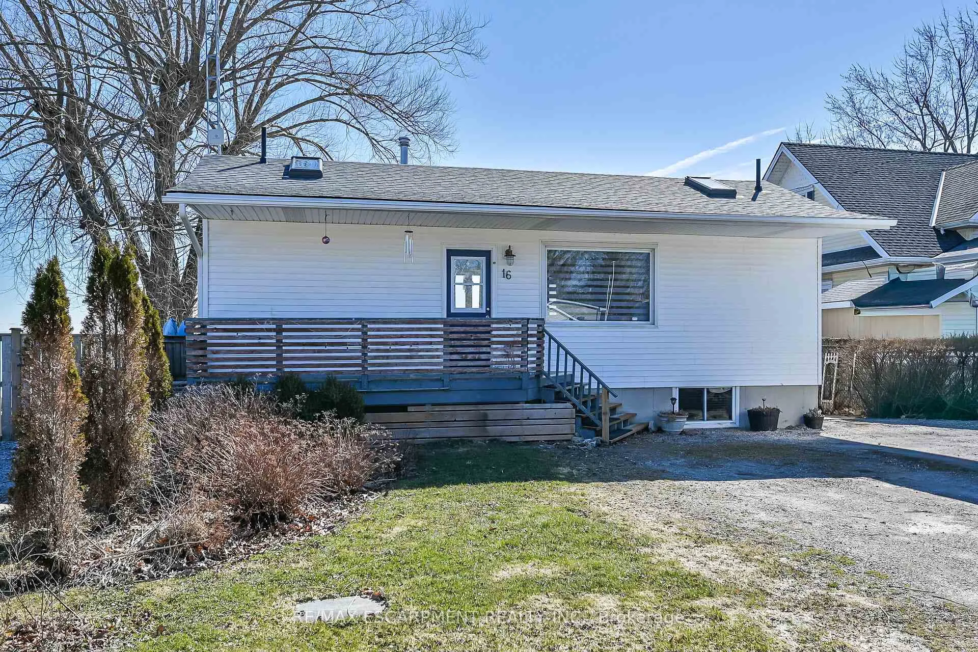 Photo 1 of 16 Wilcox Drive, Haldimand, Nanticoke — HOMEH