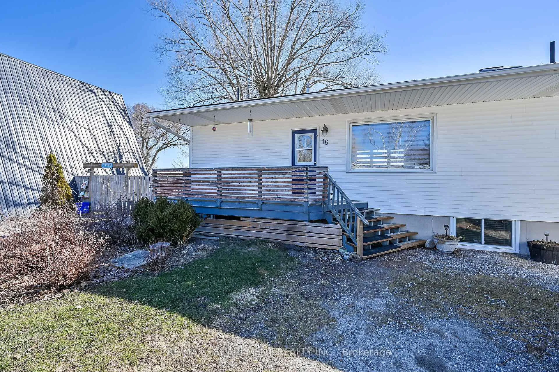 Photo 2 of 16 Wilcox Drive, Haldimand, Nanticoke — HOMEH