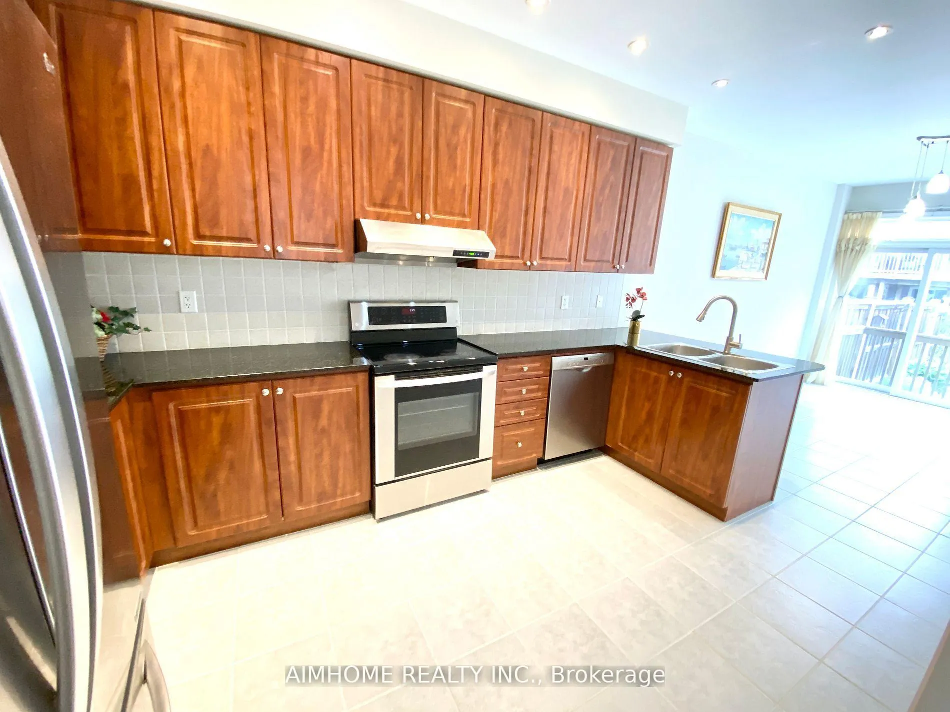 Photo 14 of 17 Littleriver Court, Vaughan, Patterson — HOMEH