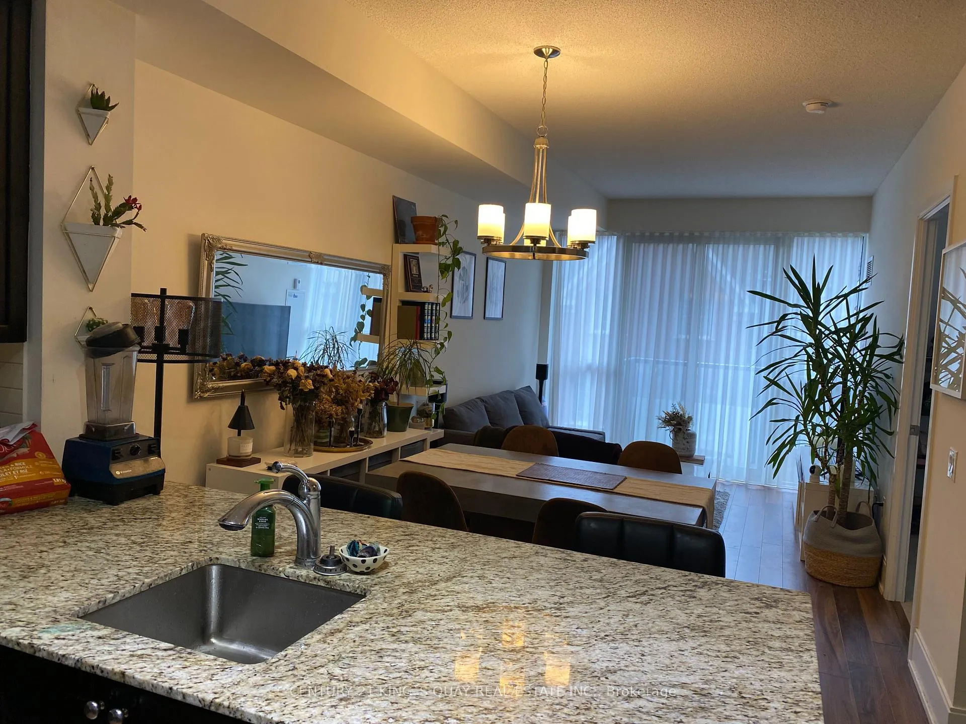 Photo 4 of Unit 323, 560 Front Street W, Toronto, Waterfront Communities — HOMEH