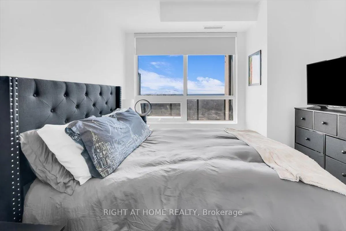 Photo 11 of Unit 2503, 1435 Celebration Drive, Pickering, Bay Ridges — HOMEH