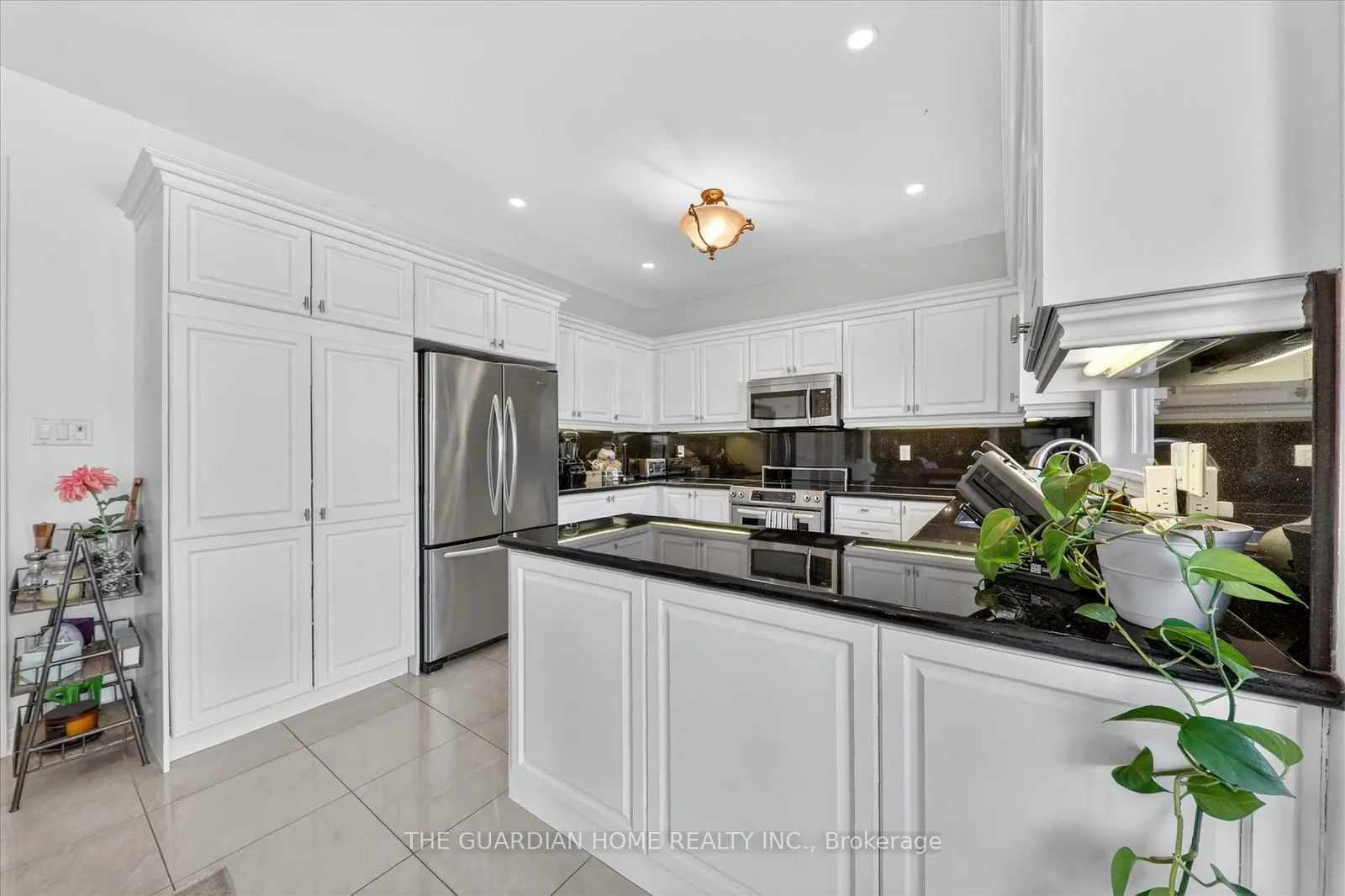 Photo 14 of 22 Riverwalk Drive, Markham, Box Grove — HOMEH