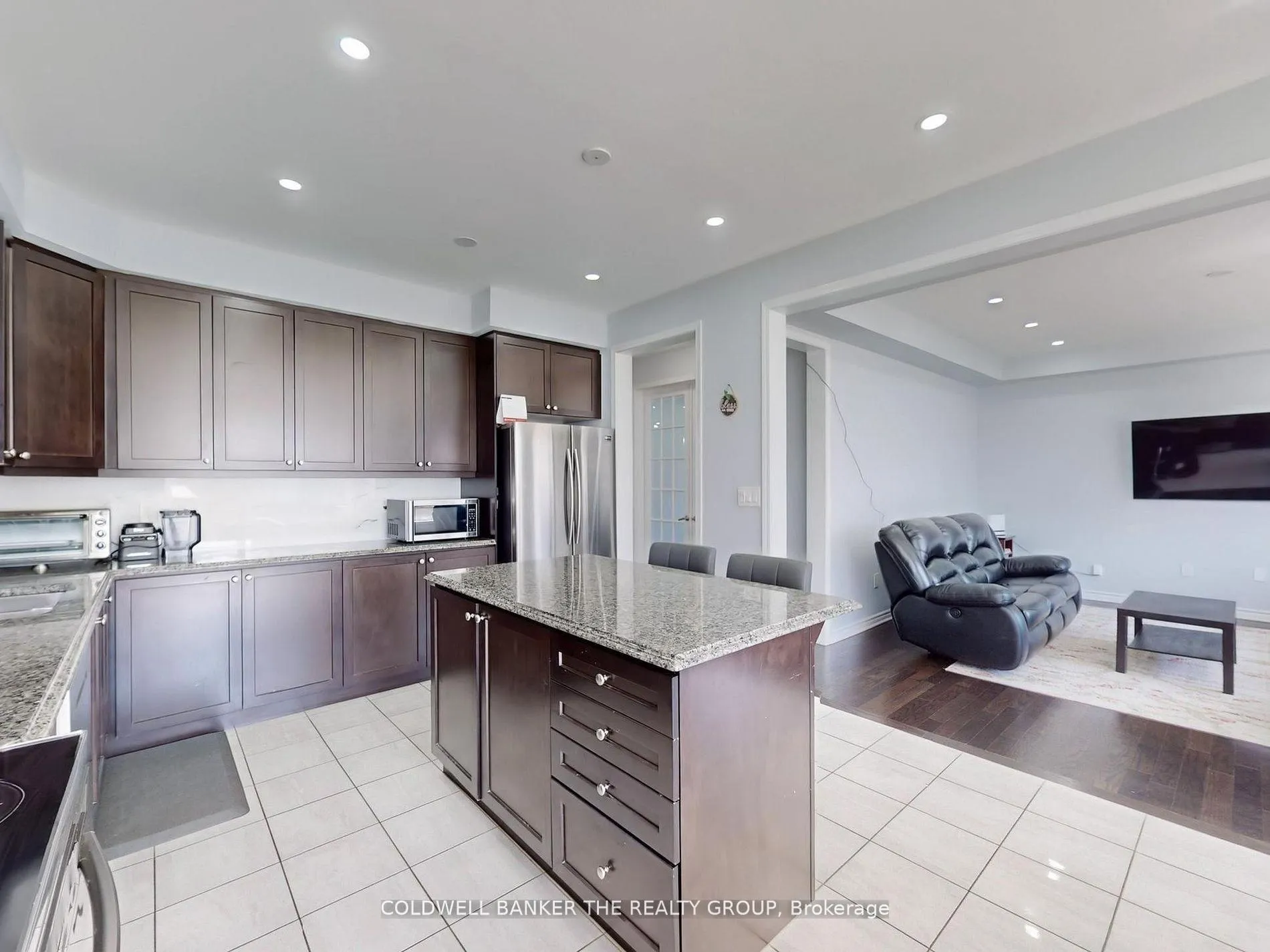Photo 13 of 41 Averill Road, Brampton, Northwest Brampton — HOMEH