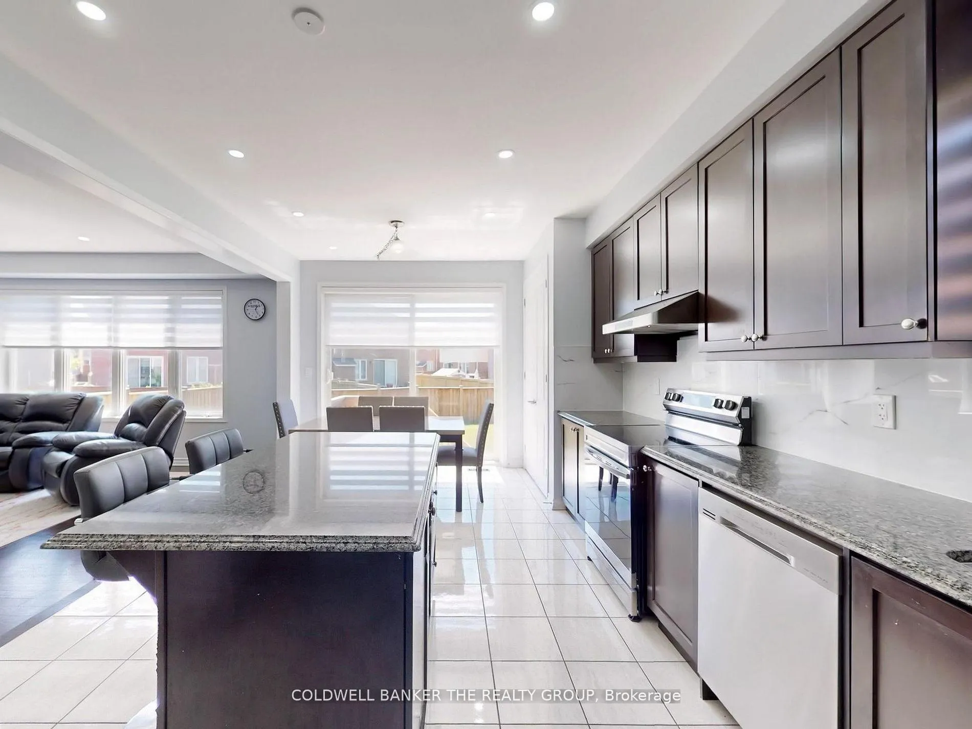 Photo 14 of 41 Averill Road, Brampton, Northwest Brampton — HOMEH