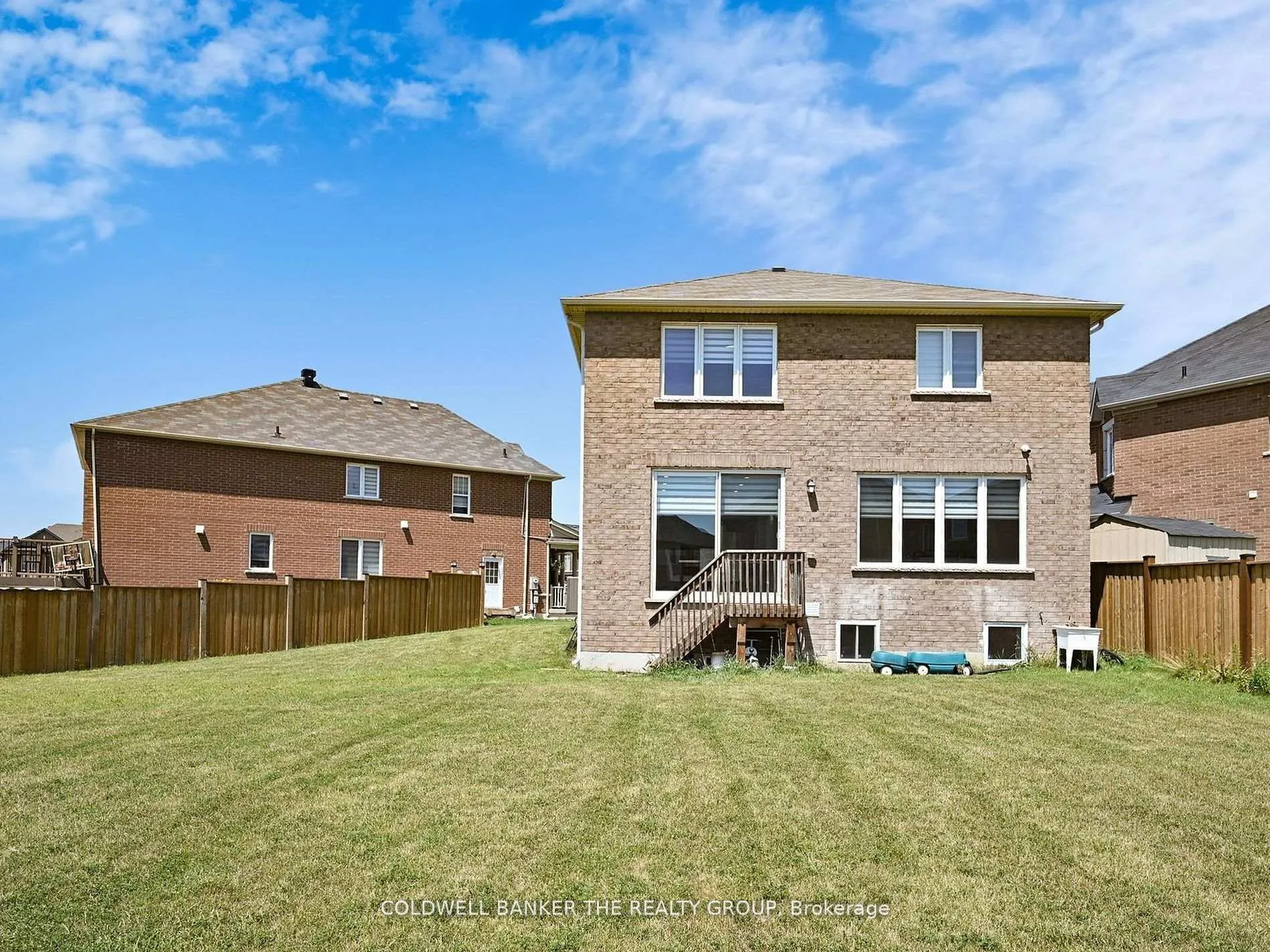 Photo 32 of 41 Averill Road, Brampton, Northwest Brampton — HOMEH