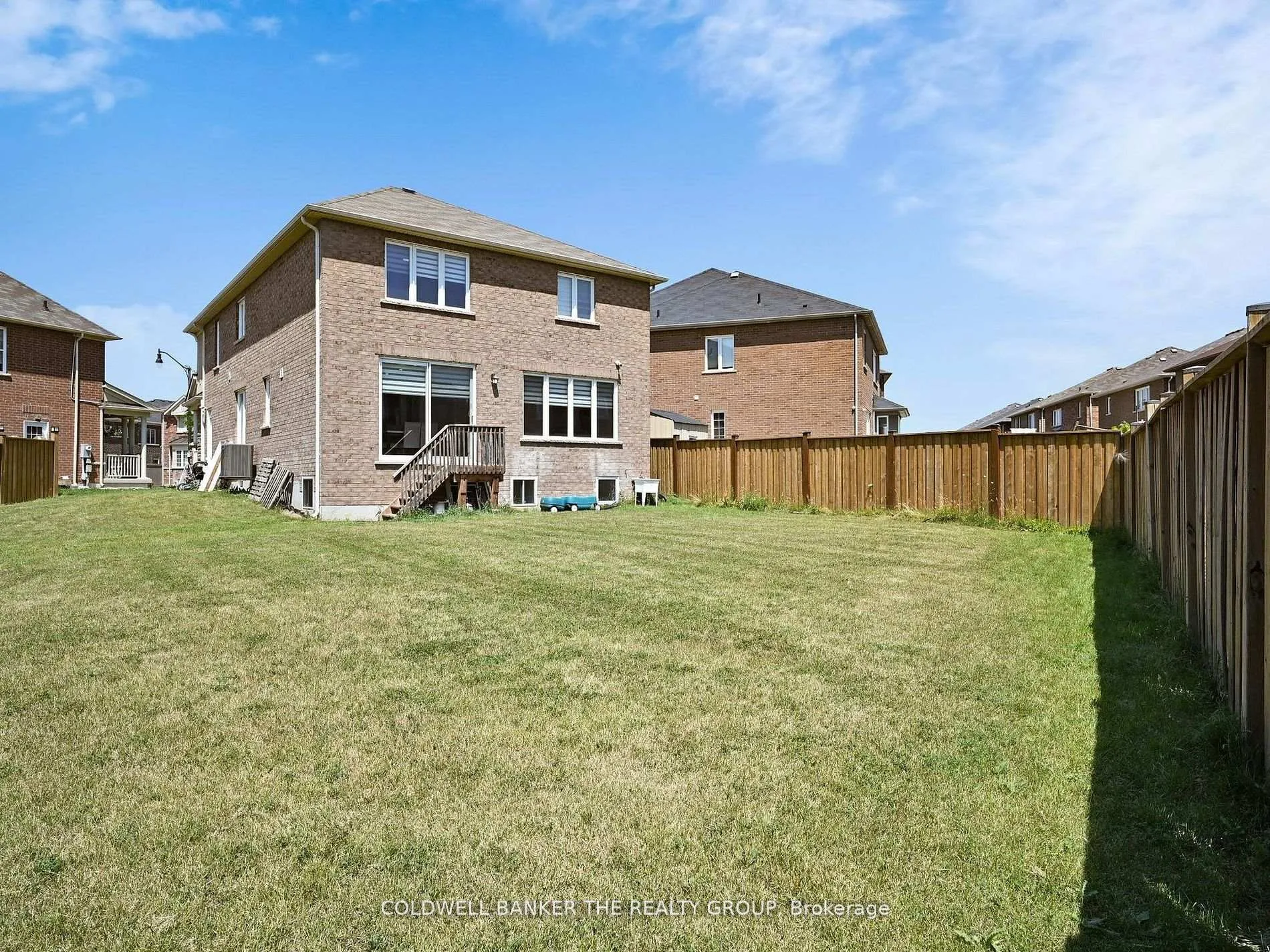 Photo 34 of 41 Averill Road, Brampton, Northwest Brampton — HOMEH