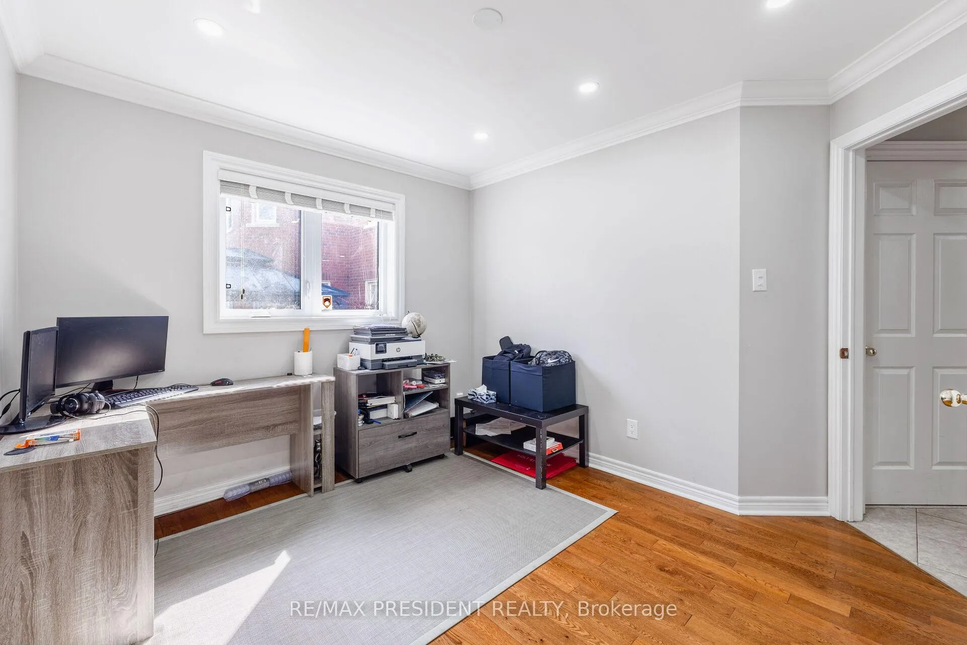 Photo 21 of 14 Samuel Crescent, Halton Hills, Georgetown — HOMEH