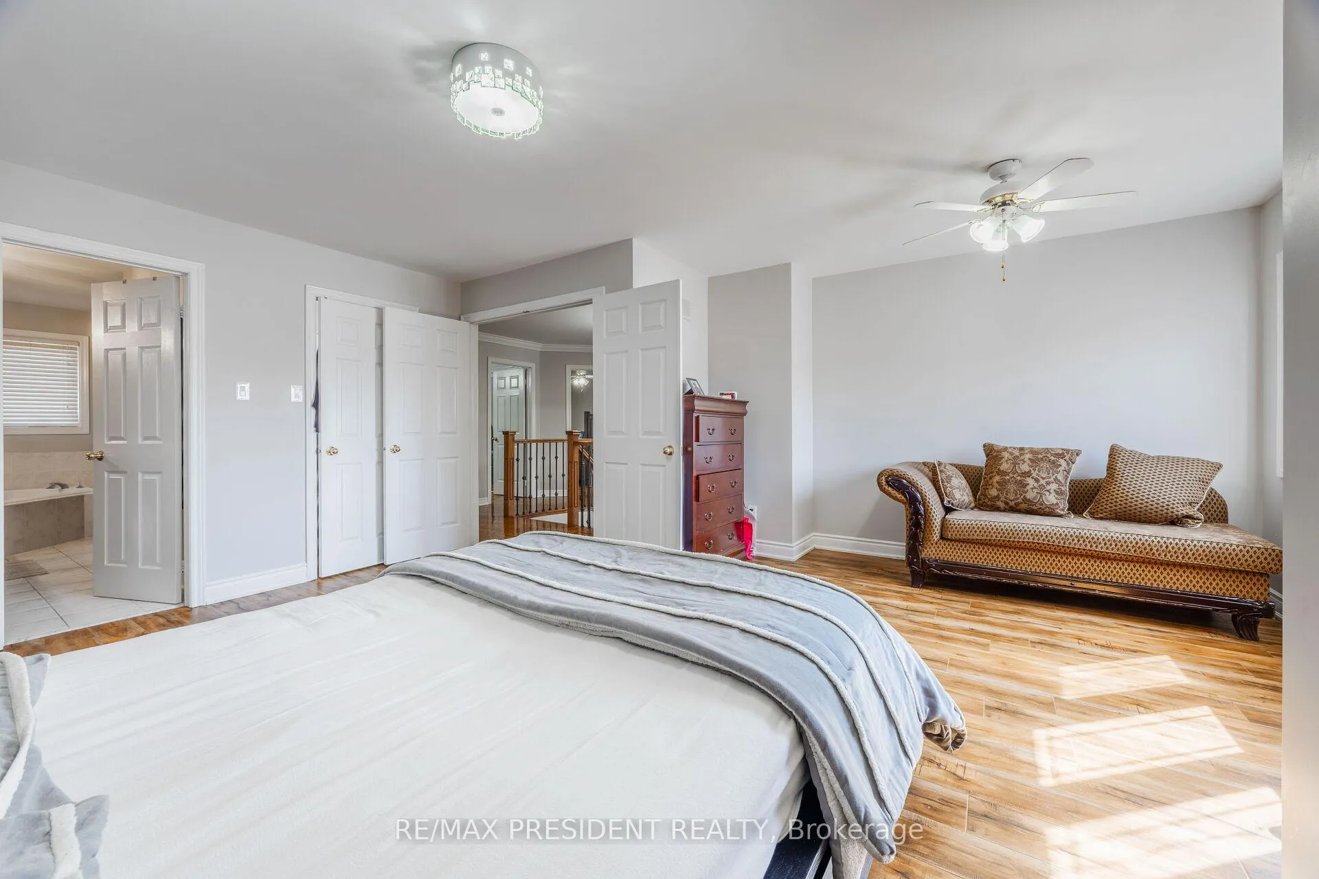 Photo 26 of 14 Samuel Crescent, Halton Hills, Georgetown — HOMEH