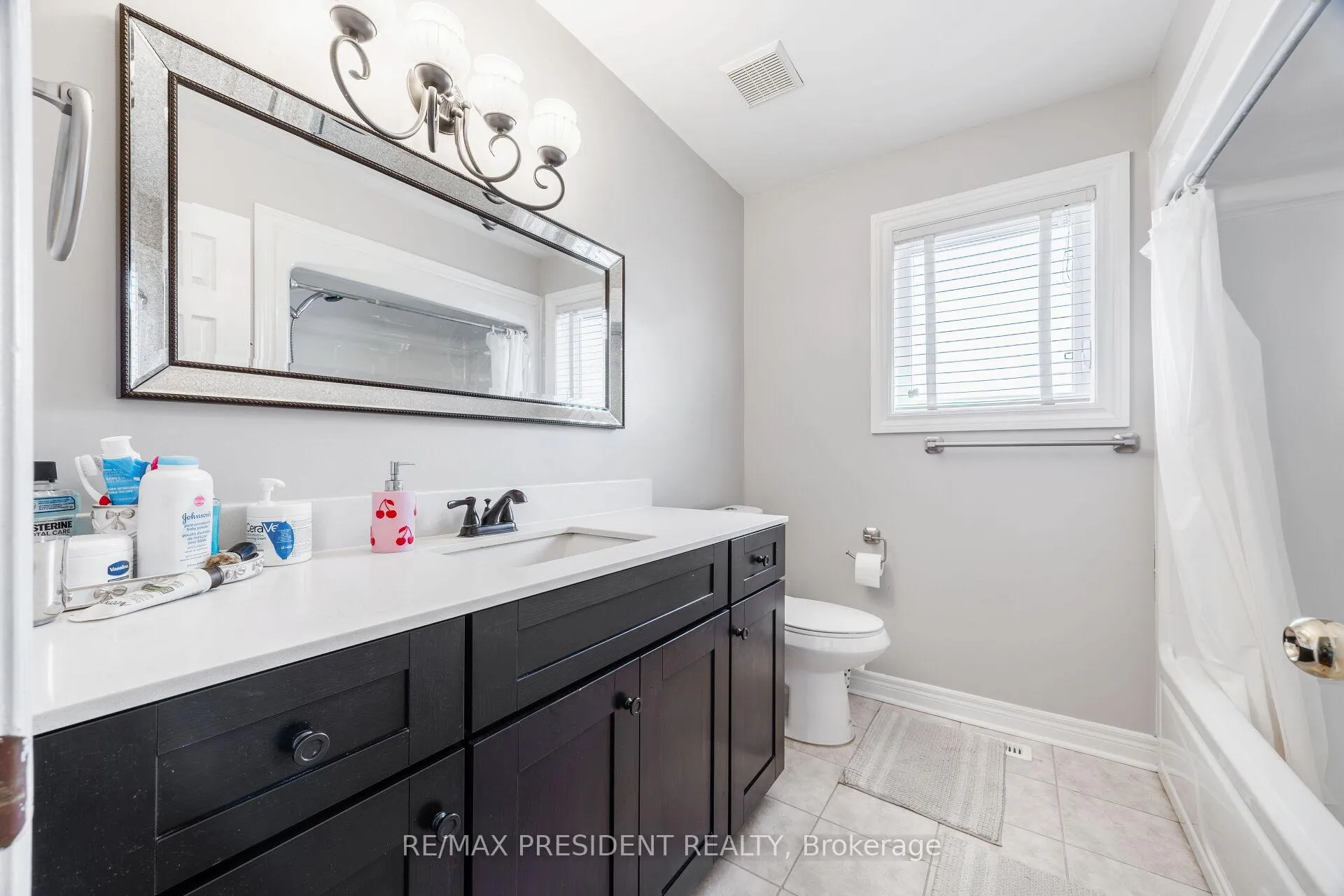 Photo 39 of 14 Samuel Crescent, Halton Hills, Georgetown — HOMEH
