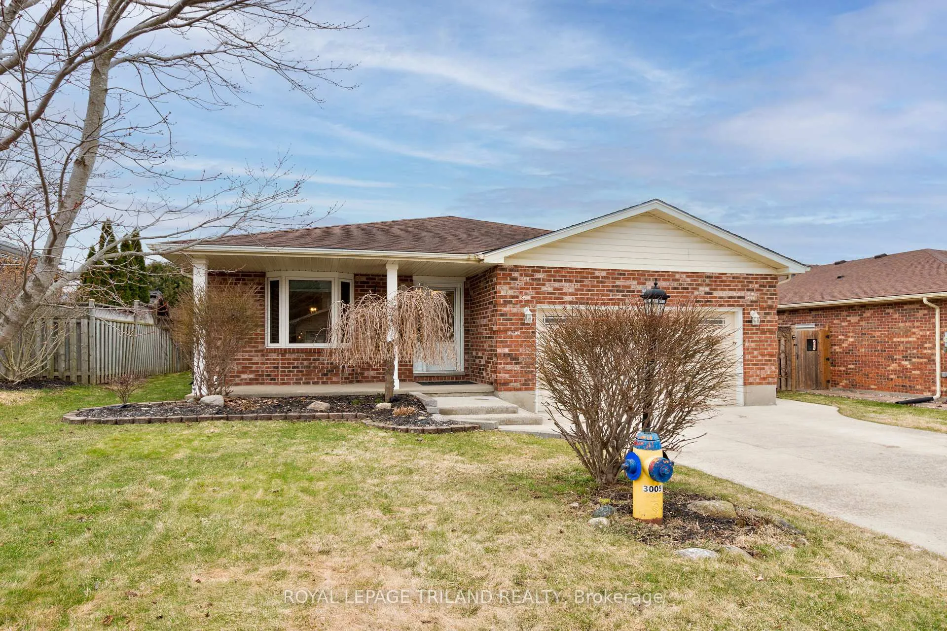Photo 1 of 379 Sherwood Avenue, Central Elgin, Belmont — HOMEH