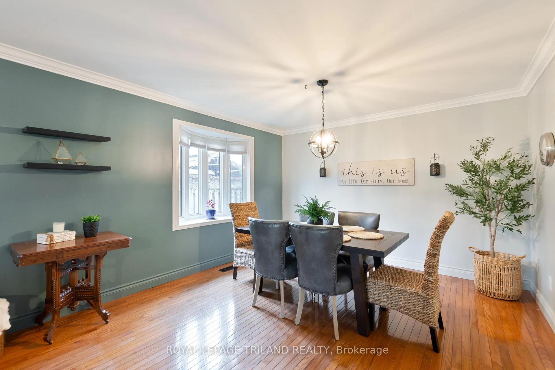 Photo 8 of 379 Sherwood Avenue, Central Elgin, Belmont — HOMEH