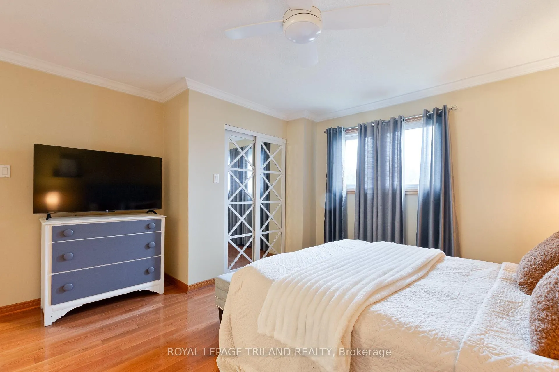 Photo 15 of 379 Sherwood Avenue, Central Elgin, Belmont — HOMEH