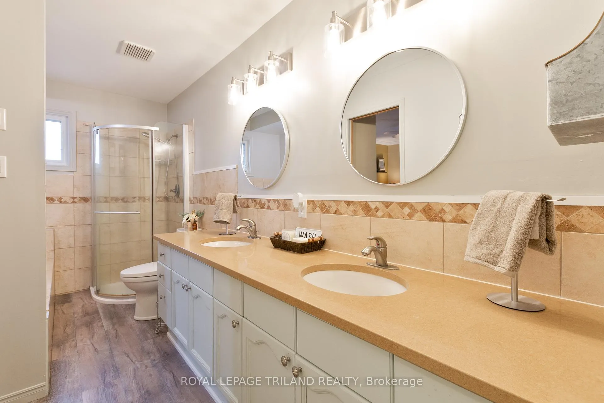 Photo 17 of 379 Sherwood Avenue, Central Elgin, Belmont — HOMEH