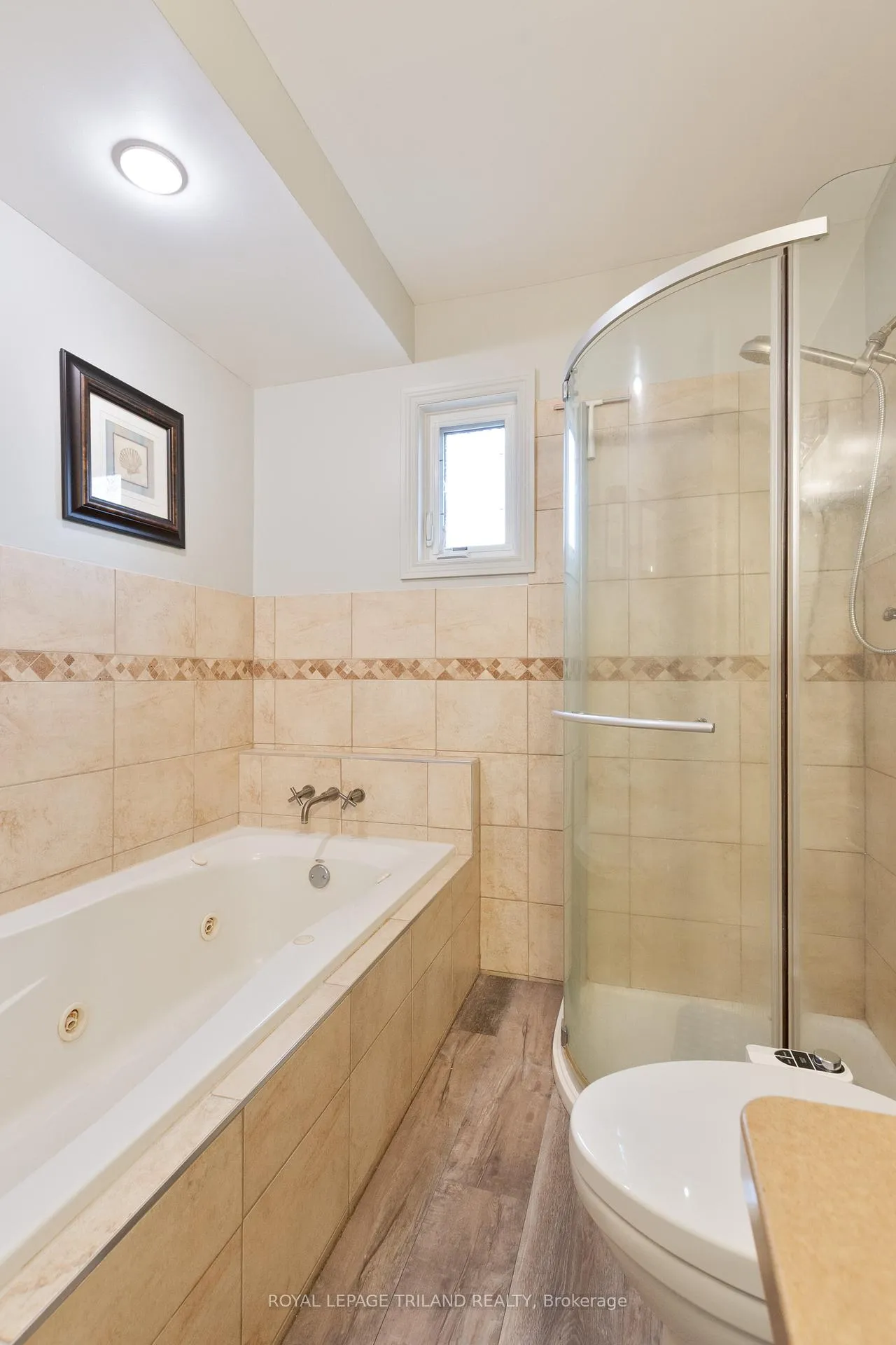 Photo 18 of 379 Sherwood Avenue, Central Elgin, Belmont — HOMEH