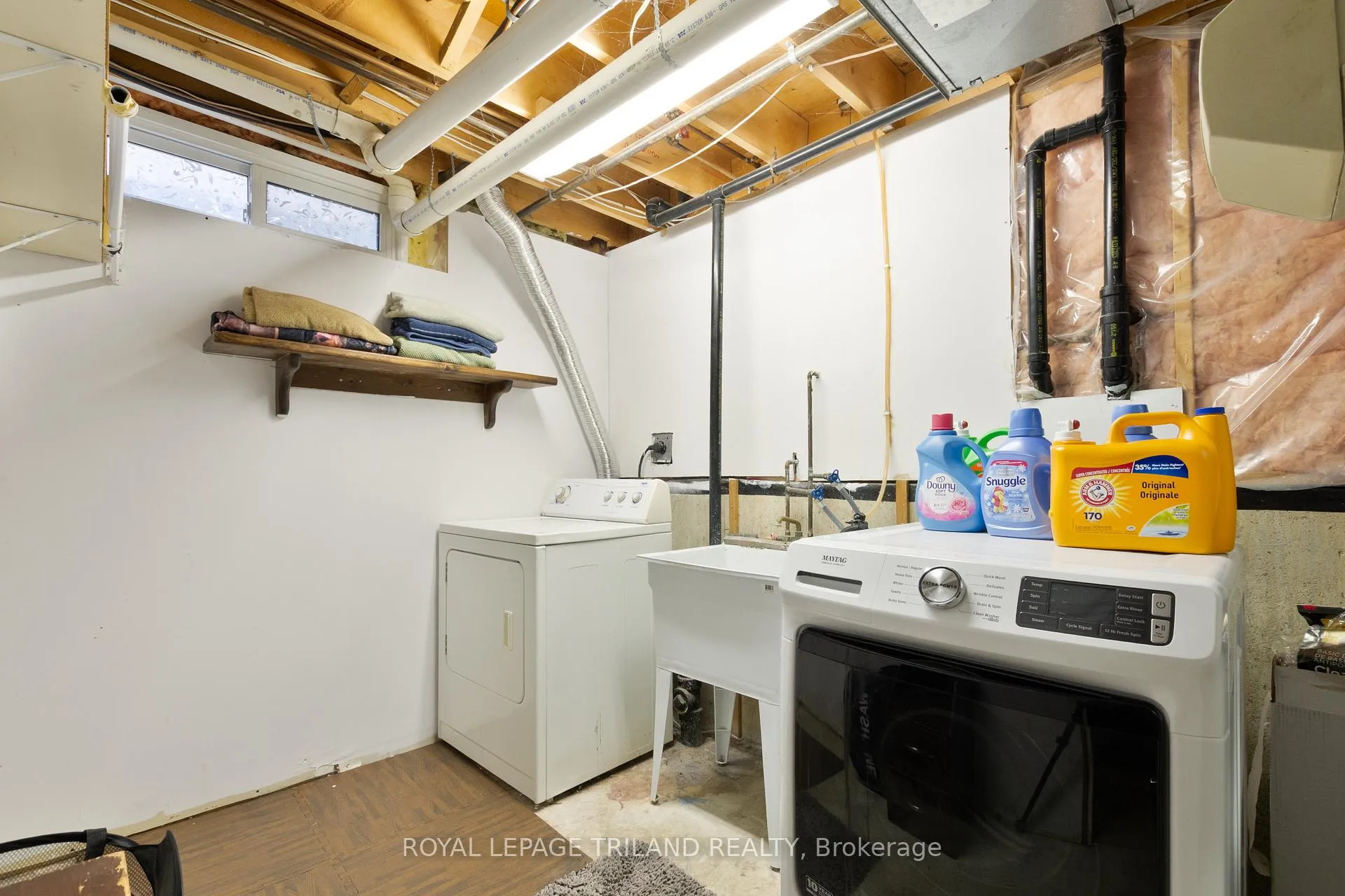 Photo 33 of 379 Sherwood Avenue, Central Elgin, Belmont — HOMEH