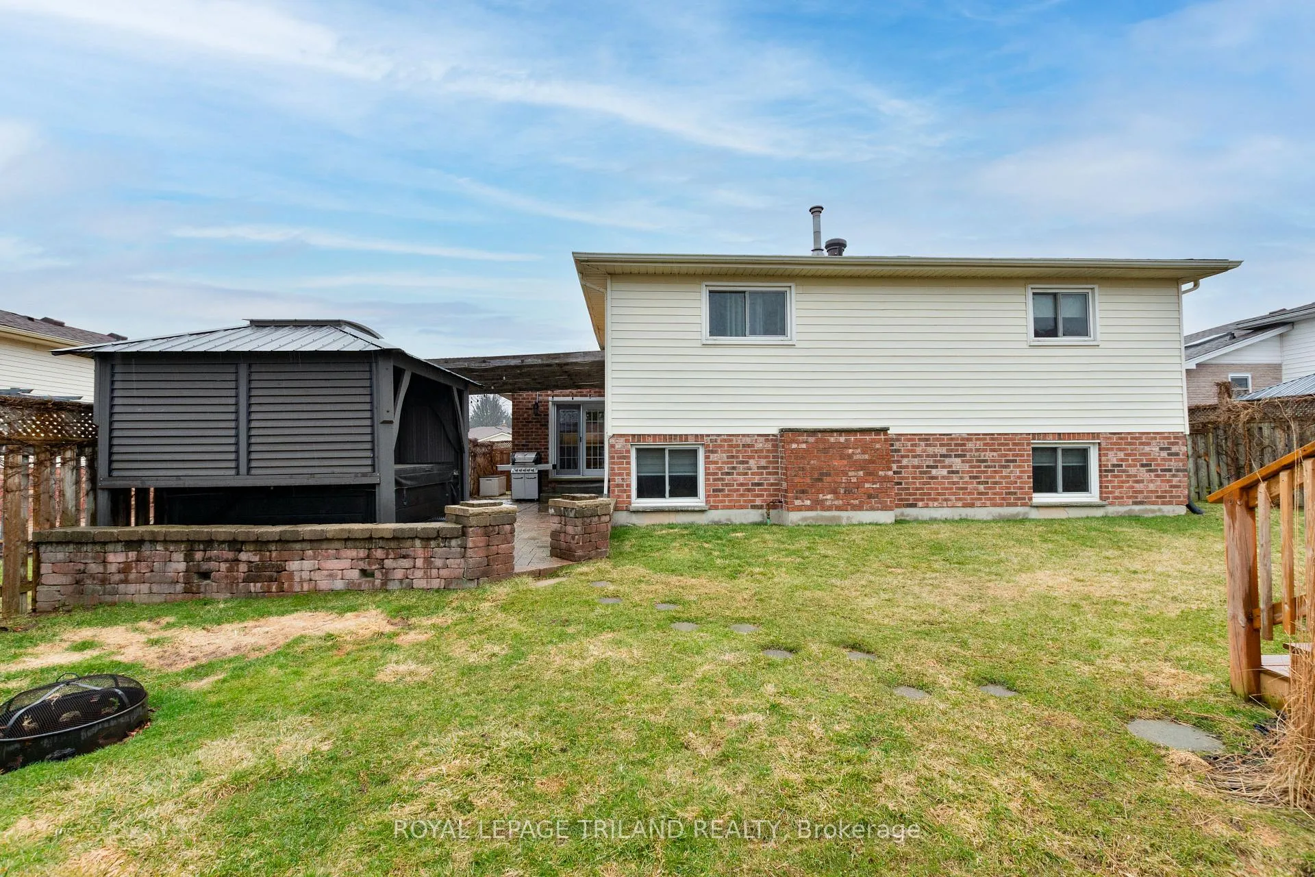 Photo 38 of 379 Sherwood Avenue, Central Elgin, Belmont — HOMEH