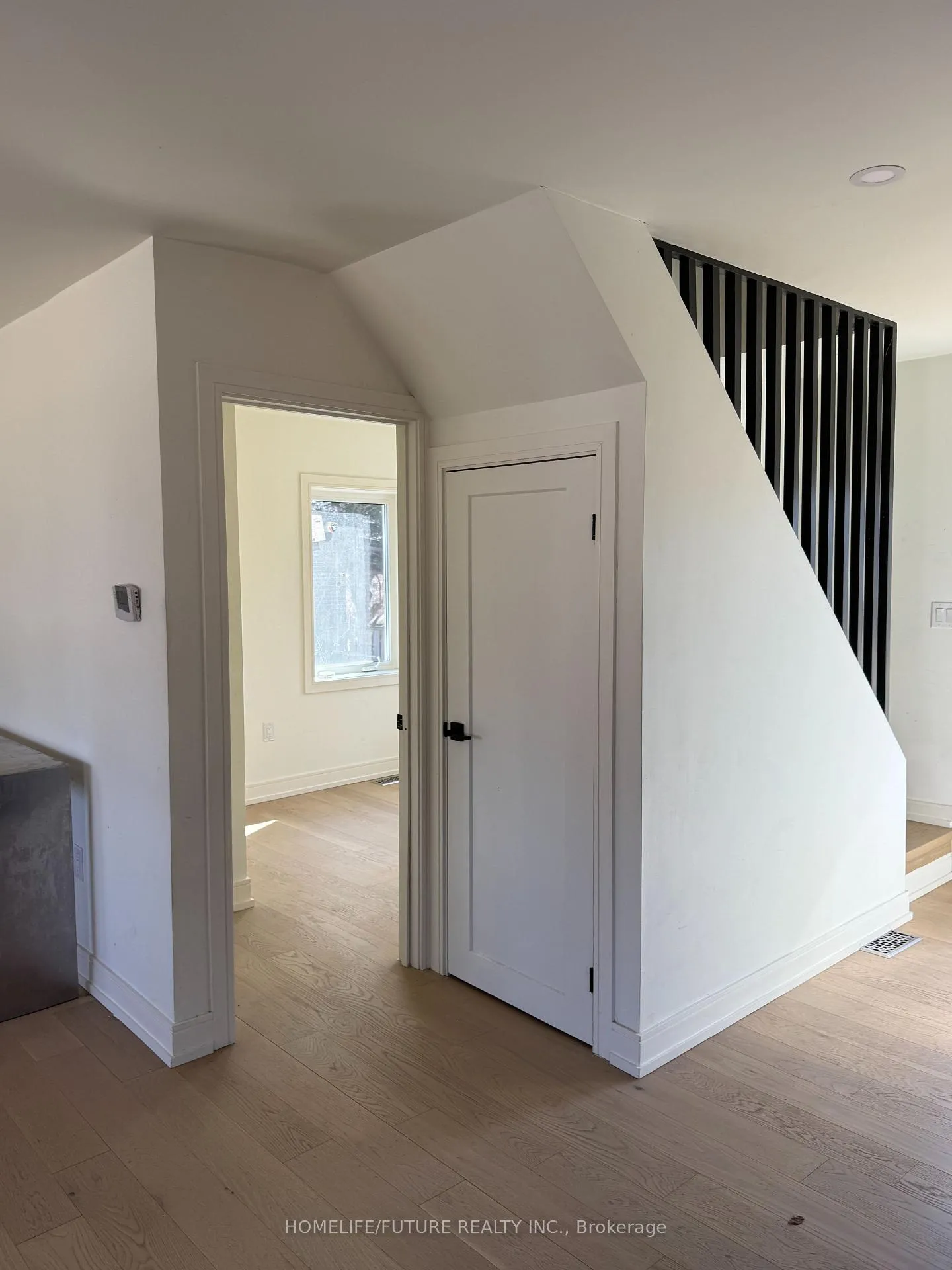 Photo 4 of Unit Main, 32 Homestead Road, Scarborough, West Hill — HOMEH