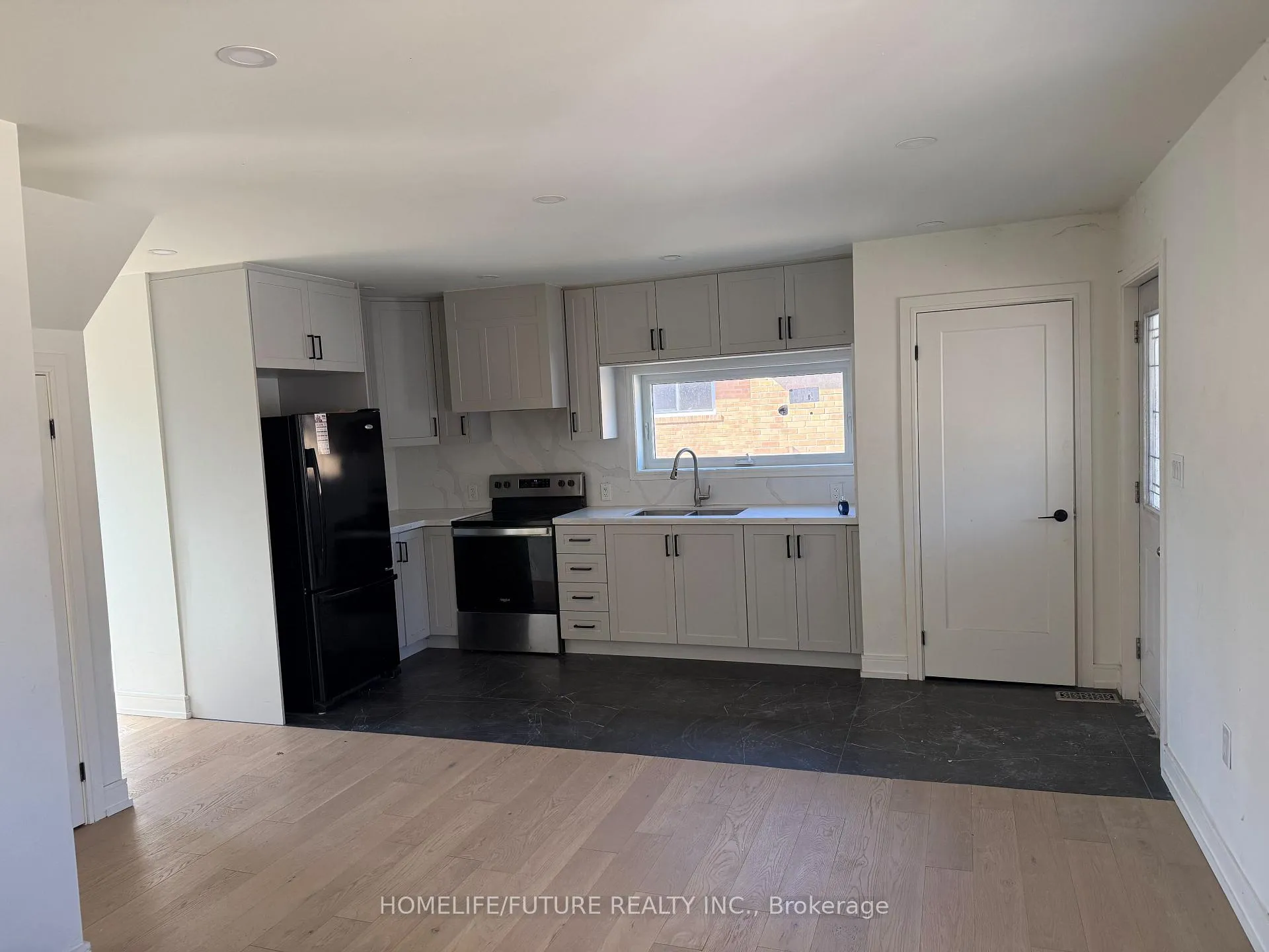 Photo 7 of Unit Main, 32 Homestead Road, Scarborough, West Hill — HOMEH