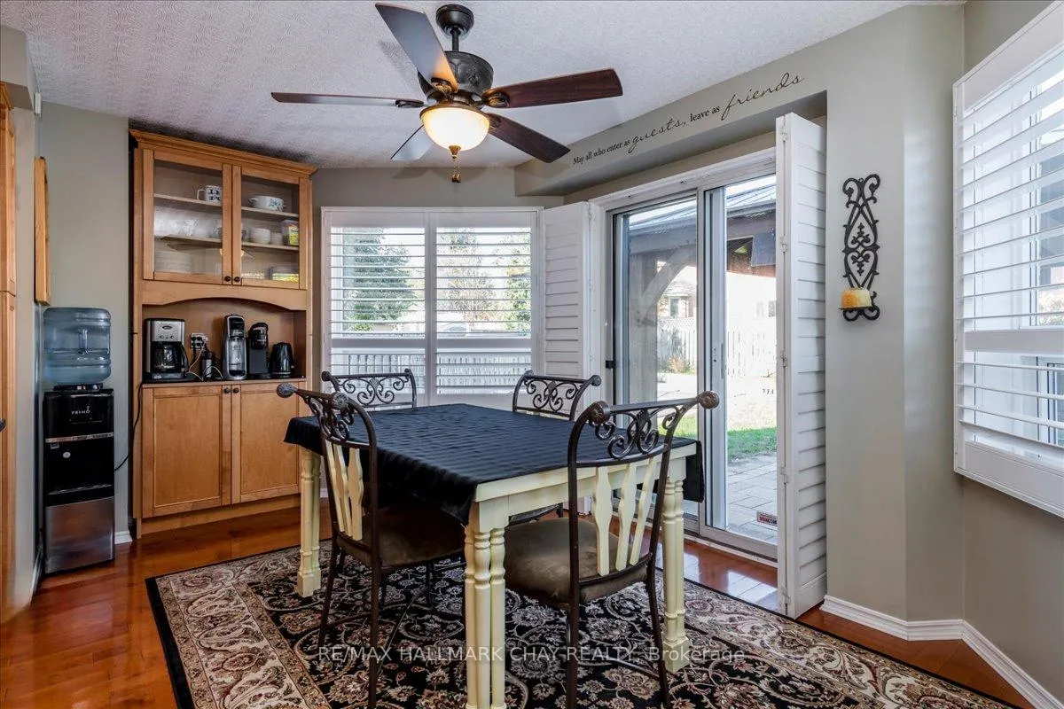 Photo 10 of 21 Barwick Drive, Barrie, West Bayfield — HOMEH