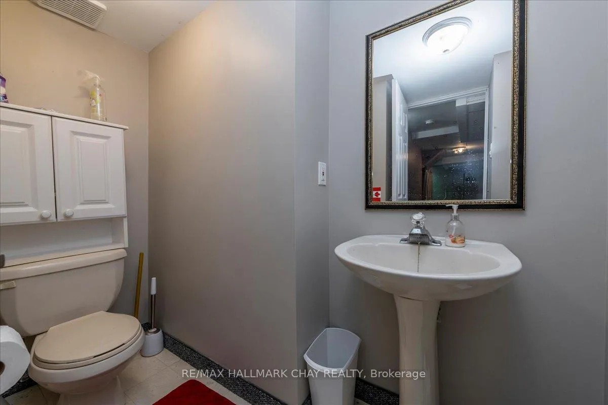 Photo 31 of 21 Barwick Drive, Barrie, West Bayfield — HOMEH