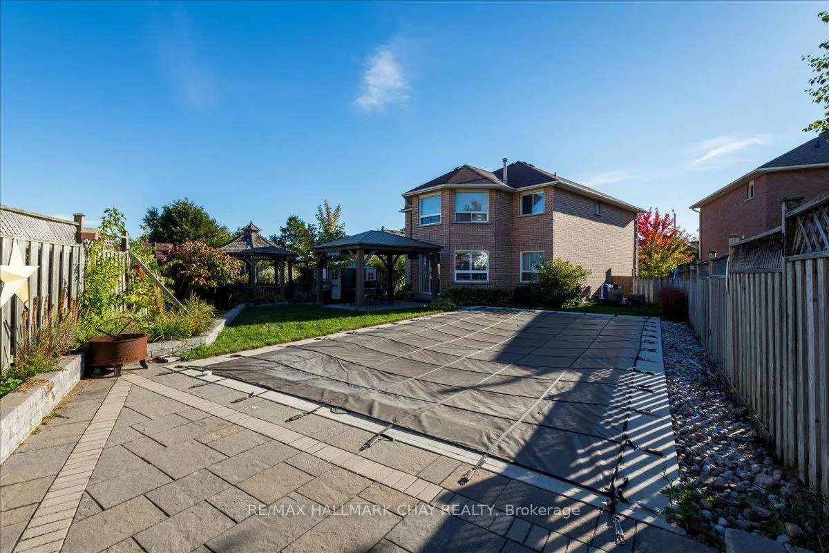 Photo 37 of 21 Barwick Drive, Barrie, West Bayfield — HOMEH